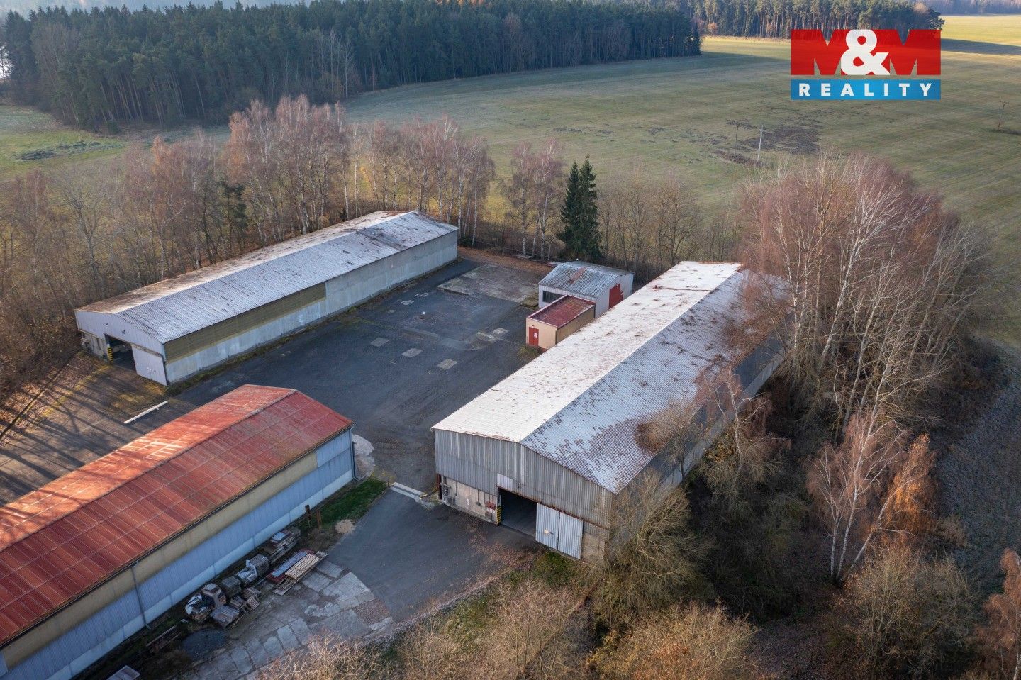 Pronájem komerčního prostoru 1000 m² - foto 22