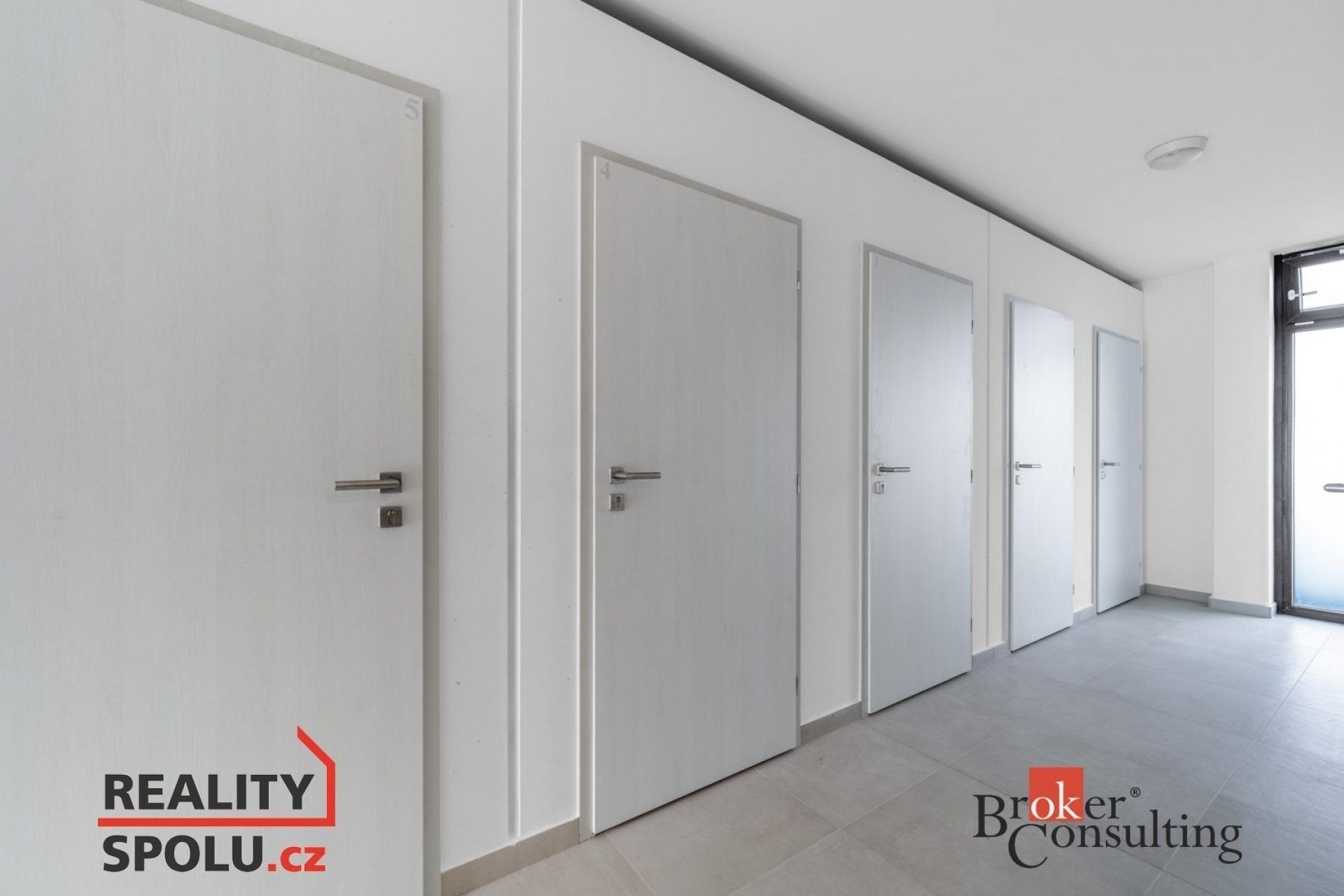 Pronájem bytu 1+kk 29 m² - foto 13