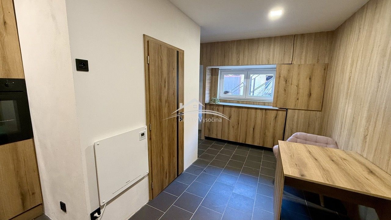 Pronájem bytu 1+kk 18 m² - foto 2