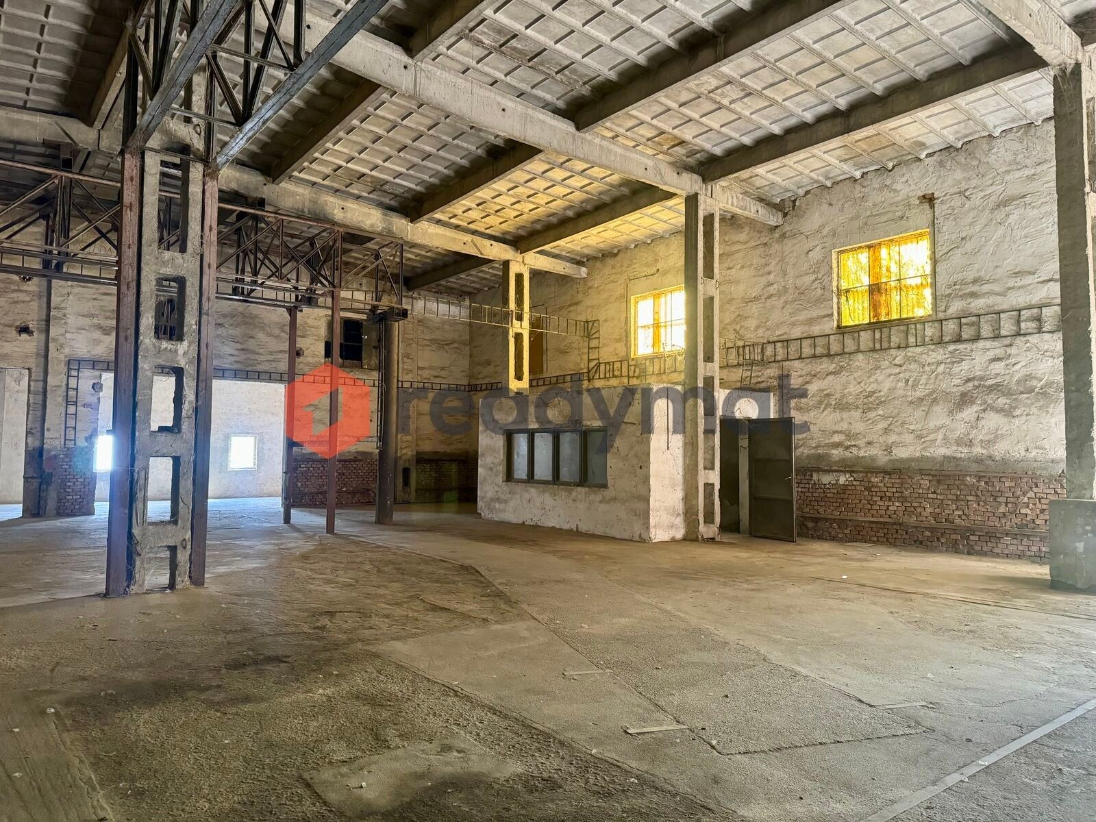 Pronájem komerčního prostoru 500 m² - foto 2