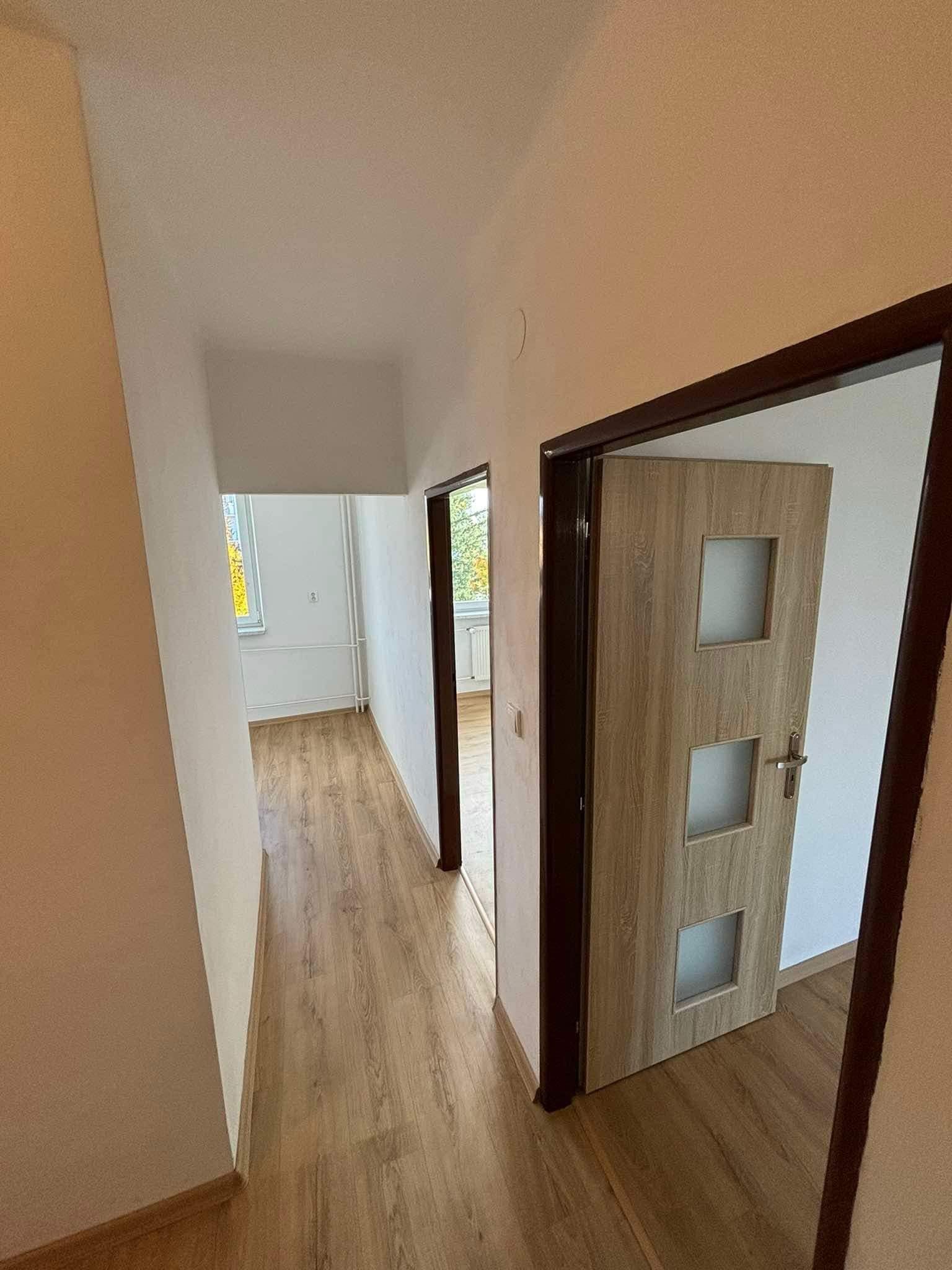 Pronájem bytu 2+1 60 m² - foto 3