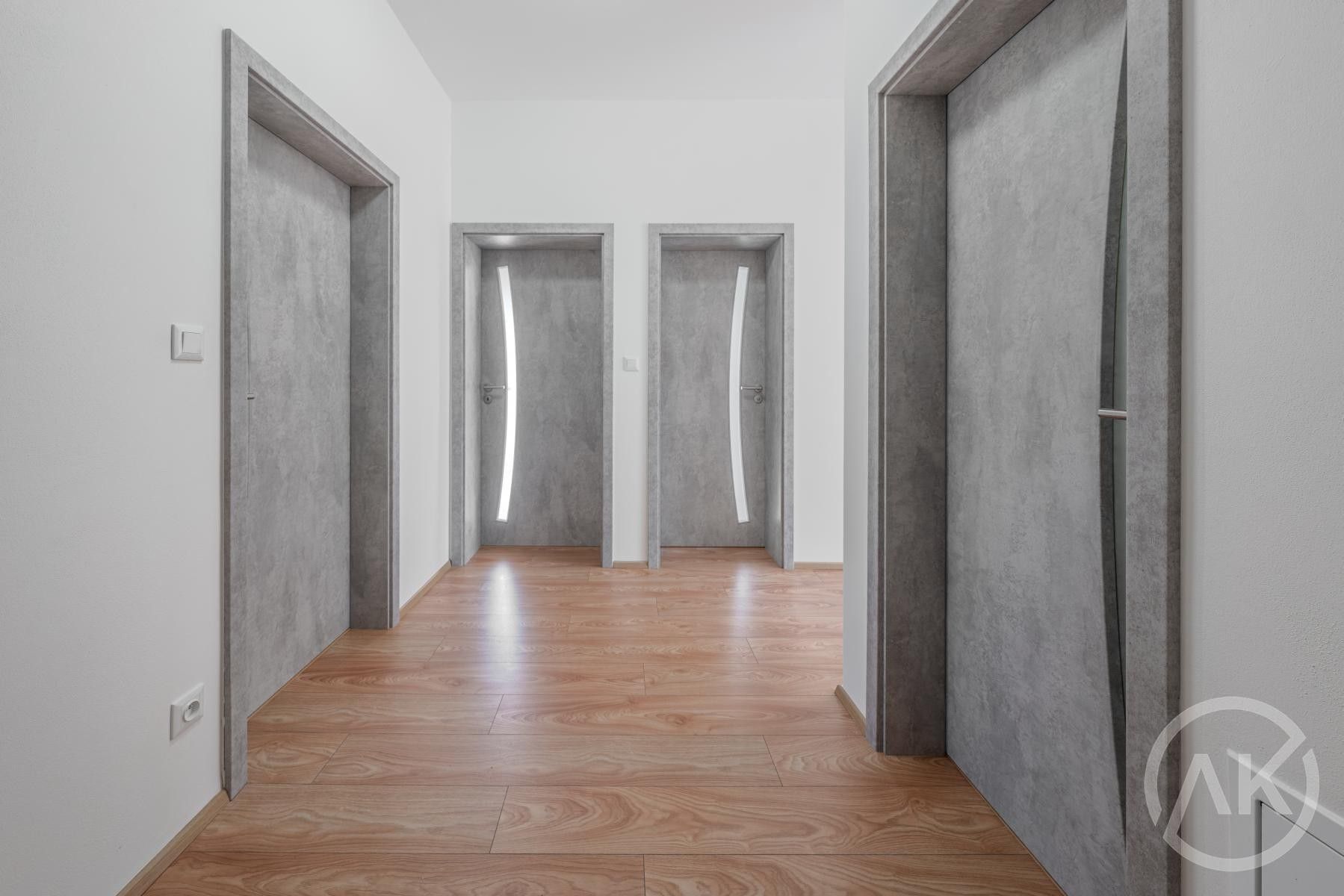 Pronájem bytu 3+kk 86 m² - foto 6
