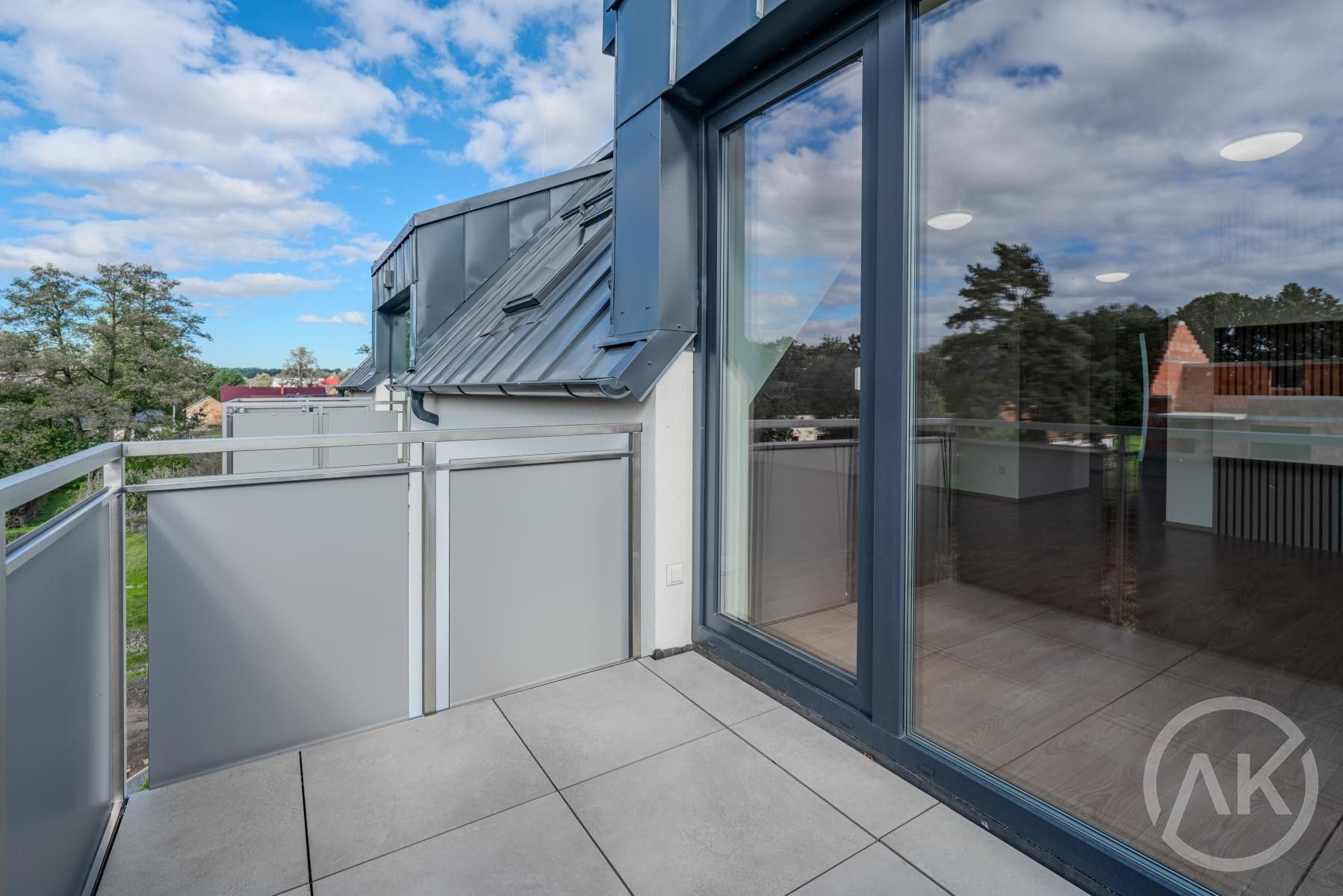 Pronájem bytu 3+kk 86 m² - foto 10
