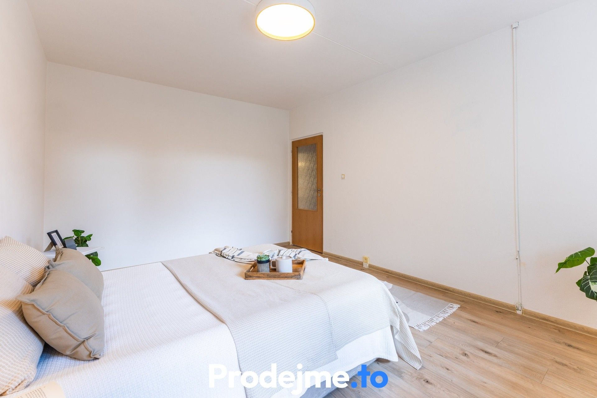 Pronájem bytu 3+1 77 m² - foto 8
