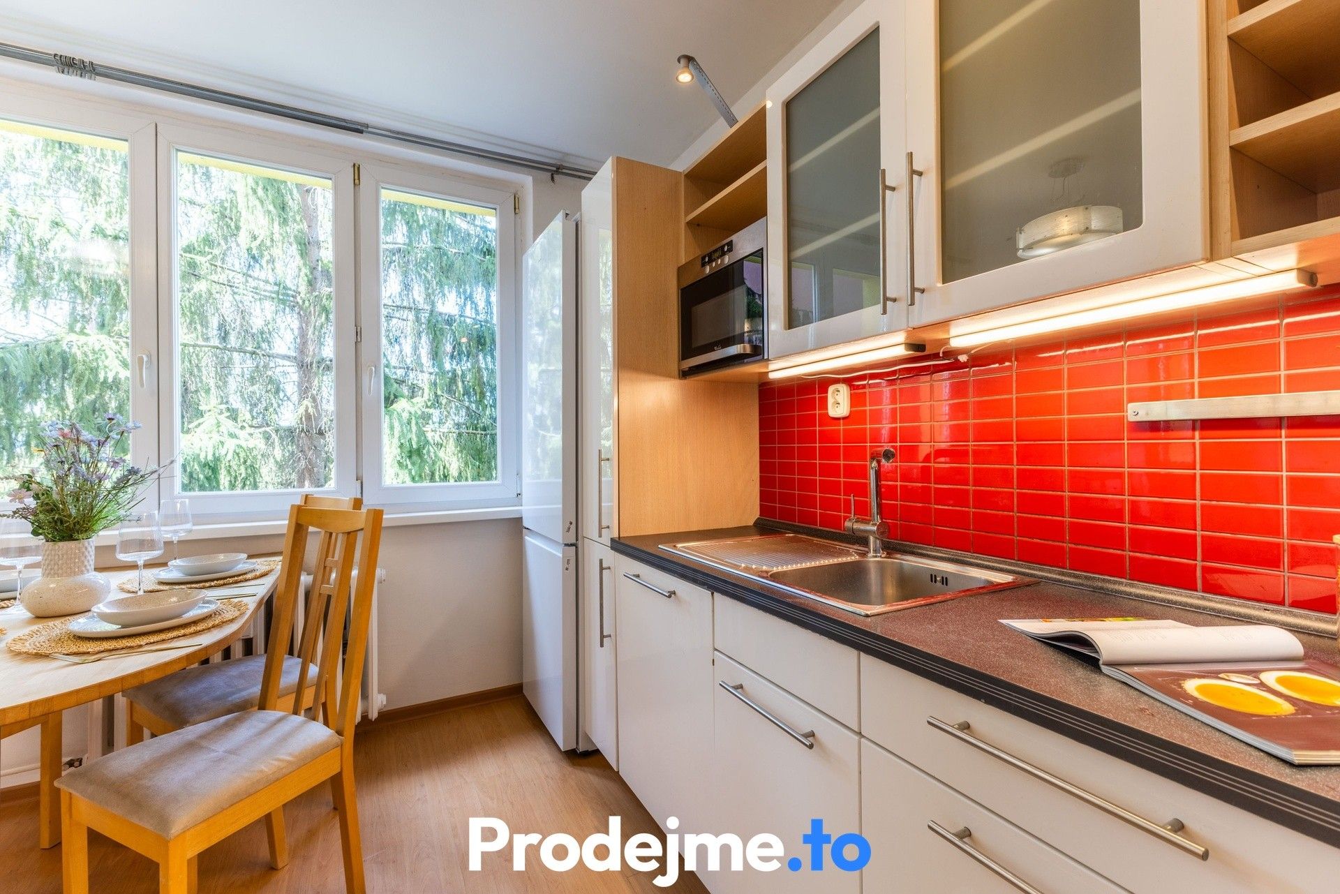 Pronájem bytu 3+1 77 m² - foto 17