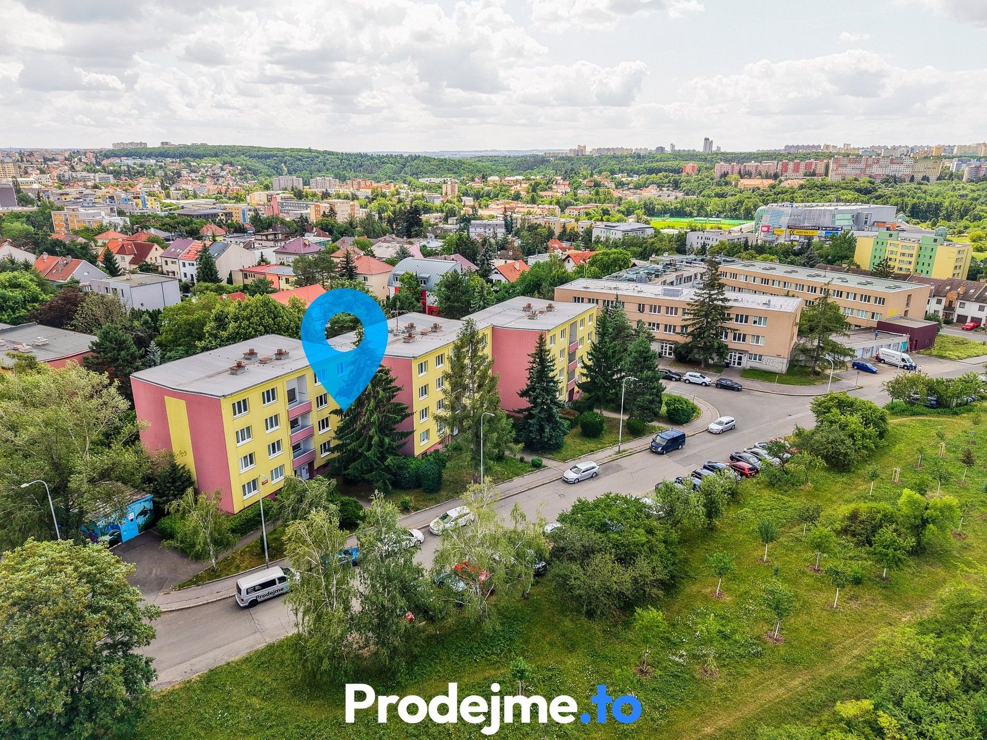 Pronájem bytu 3+1 77 m² - foto 27
