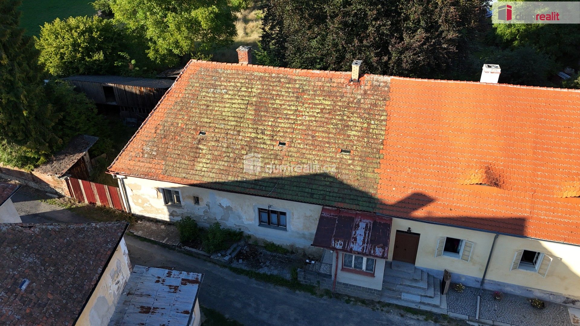 Prodej domu 195 m² - foto 1