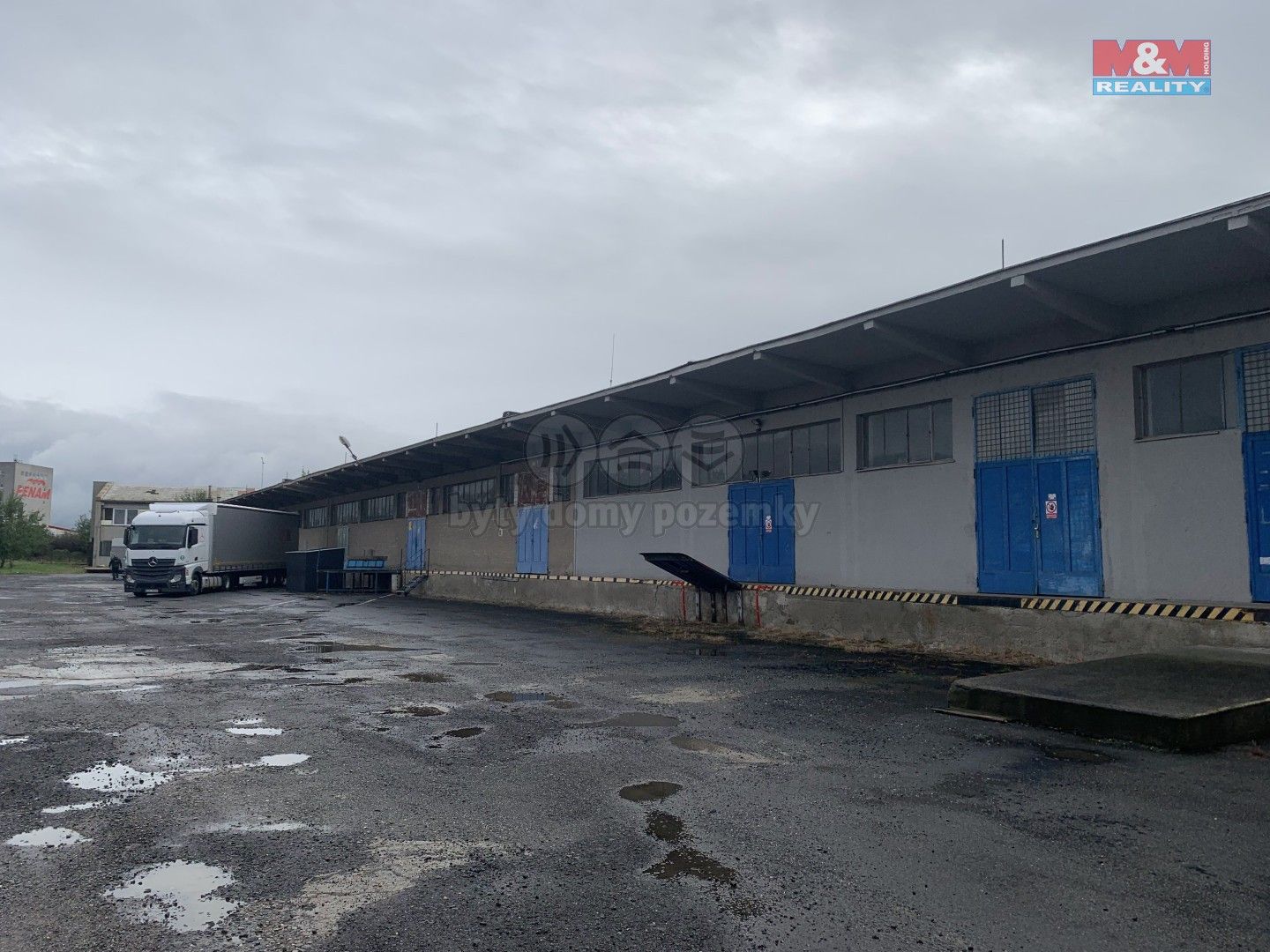 Pronájem komerčního prostoru 544 m² - foto 1