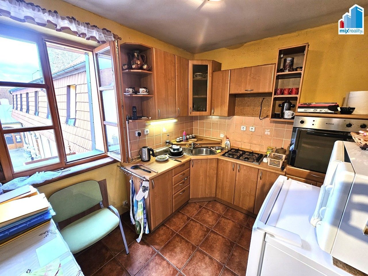 Pronájem bytu 3+kk 97 m² - foto 3