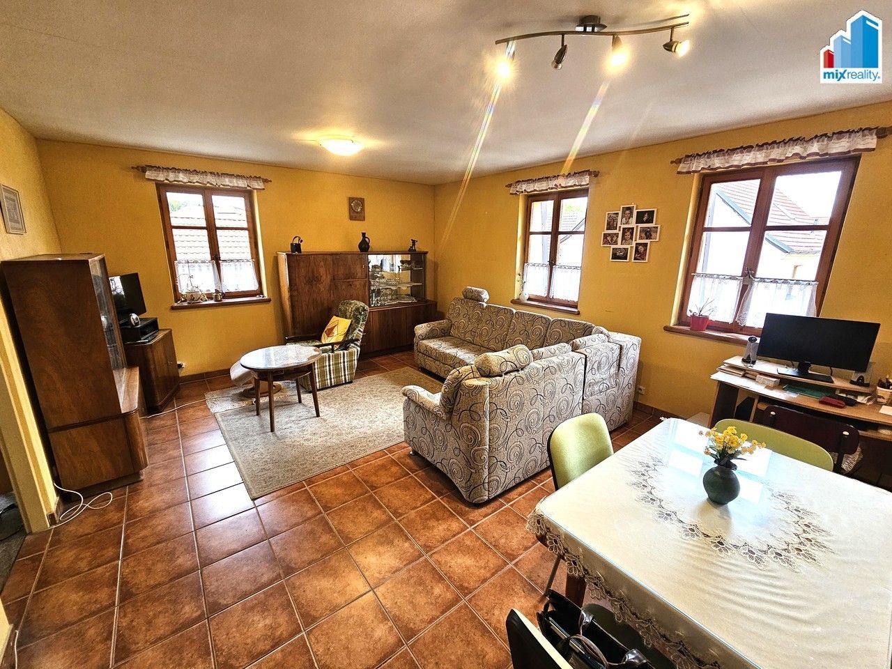 Pronájem bytu 3+kk 97 m² - foto 4