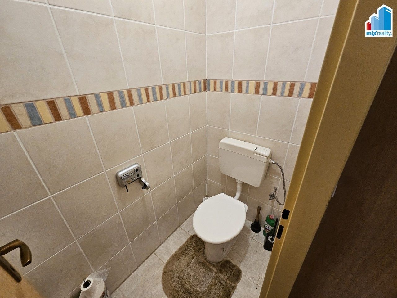 Pronájem bytu 3+kk 97 m² - foto 13
