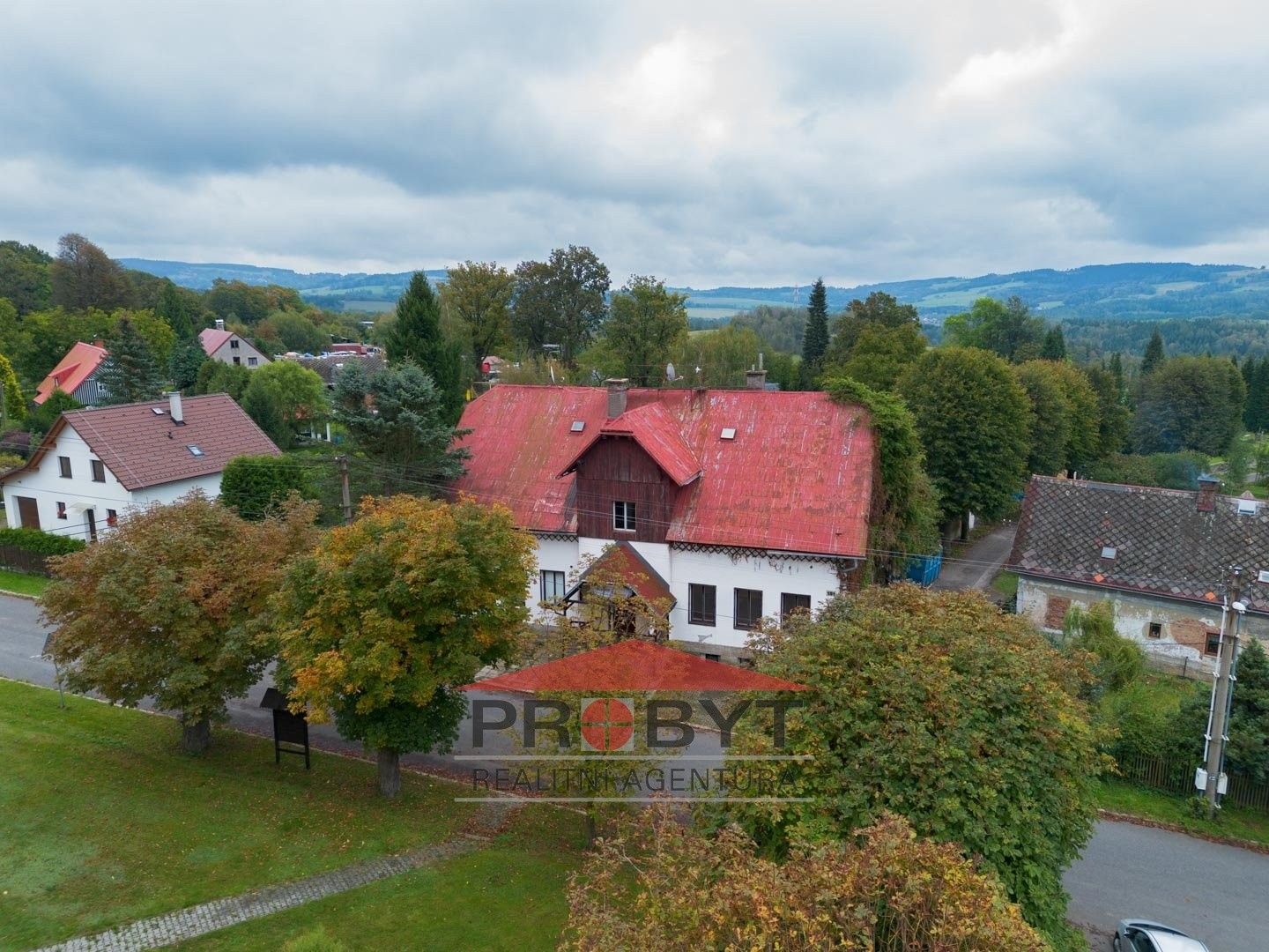 Prodej komerčního prostoru 1064 m² - foto 3