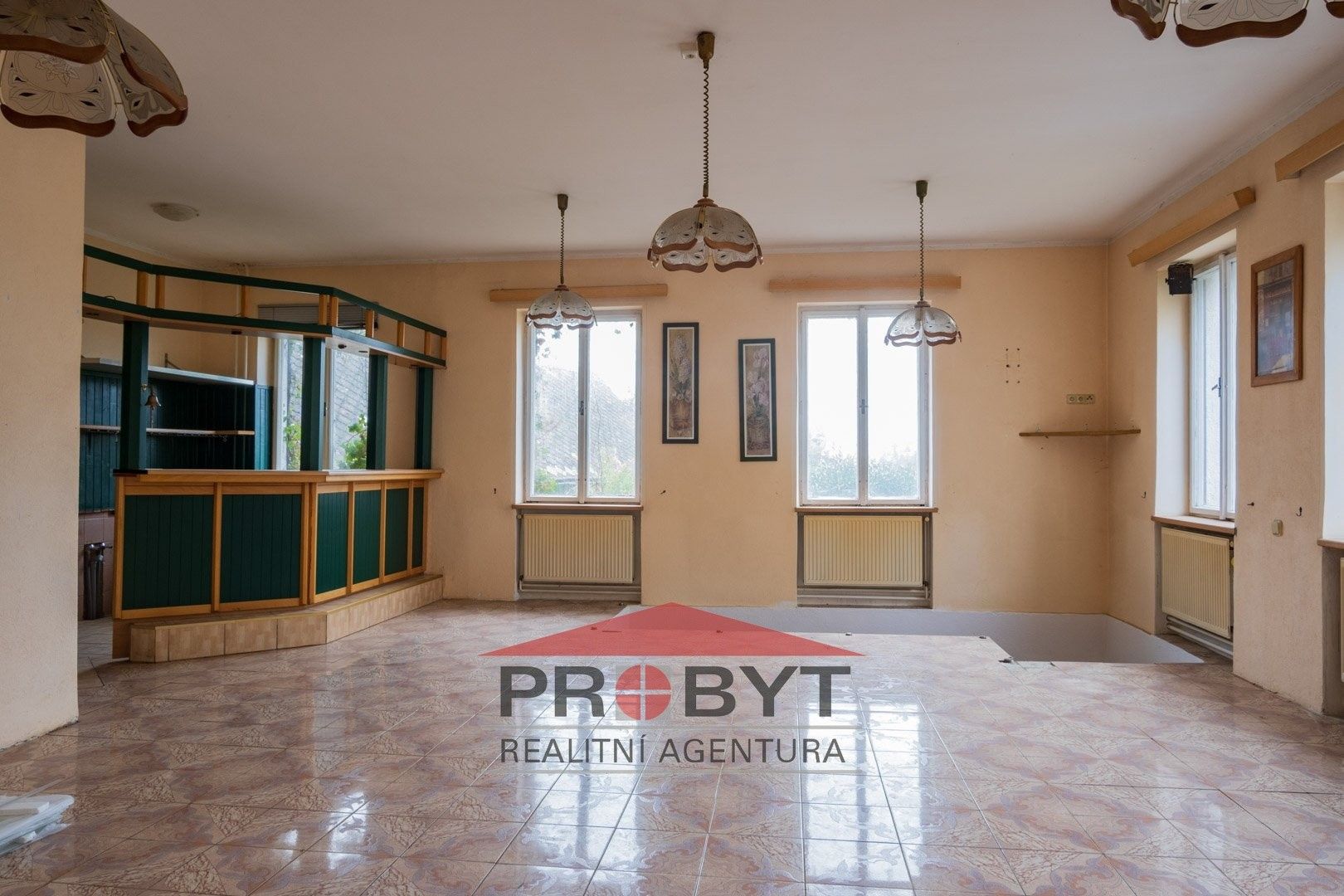 Prodej komerčního prostoru 1064 m² - foto 11
