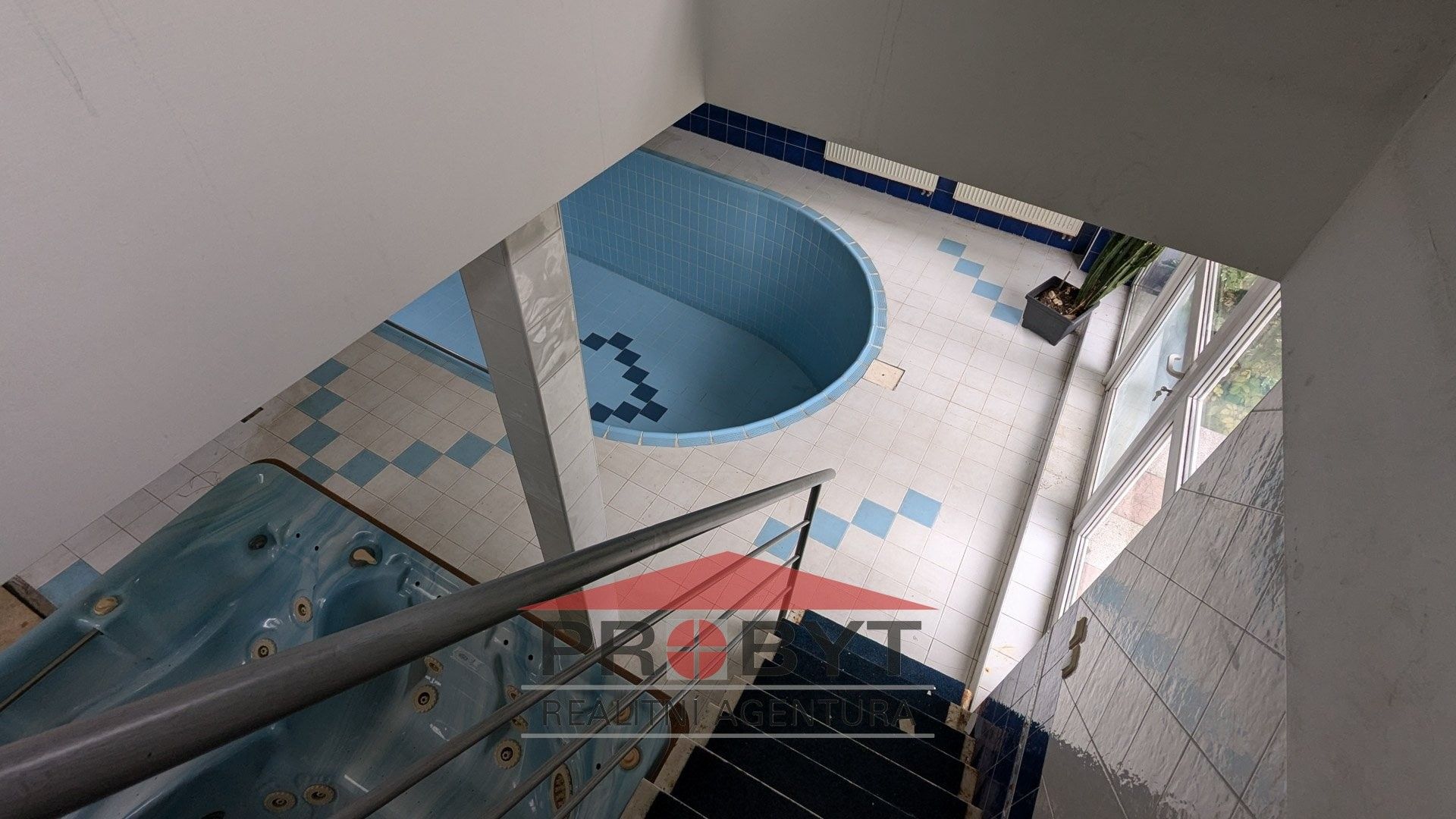 Prodej komerčního prostoru 1064 m² - foto 19