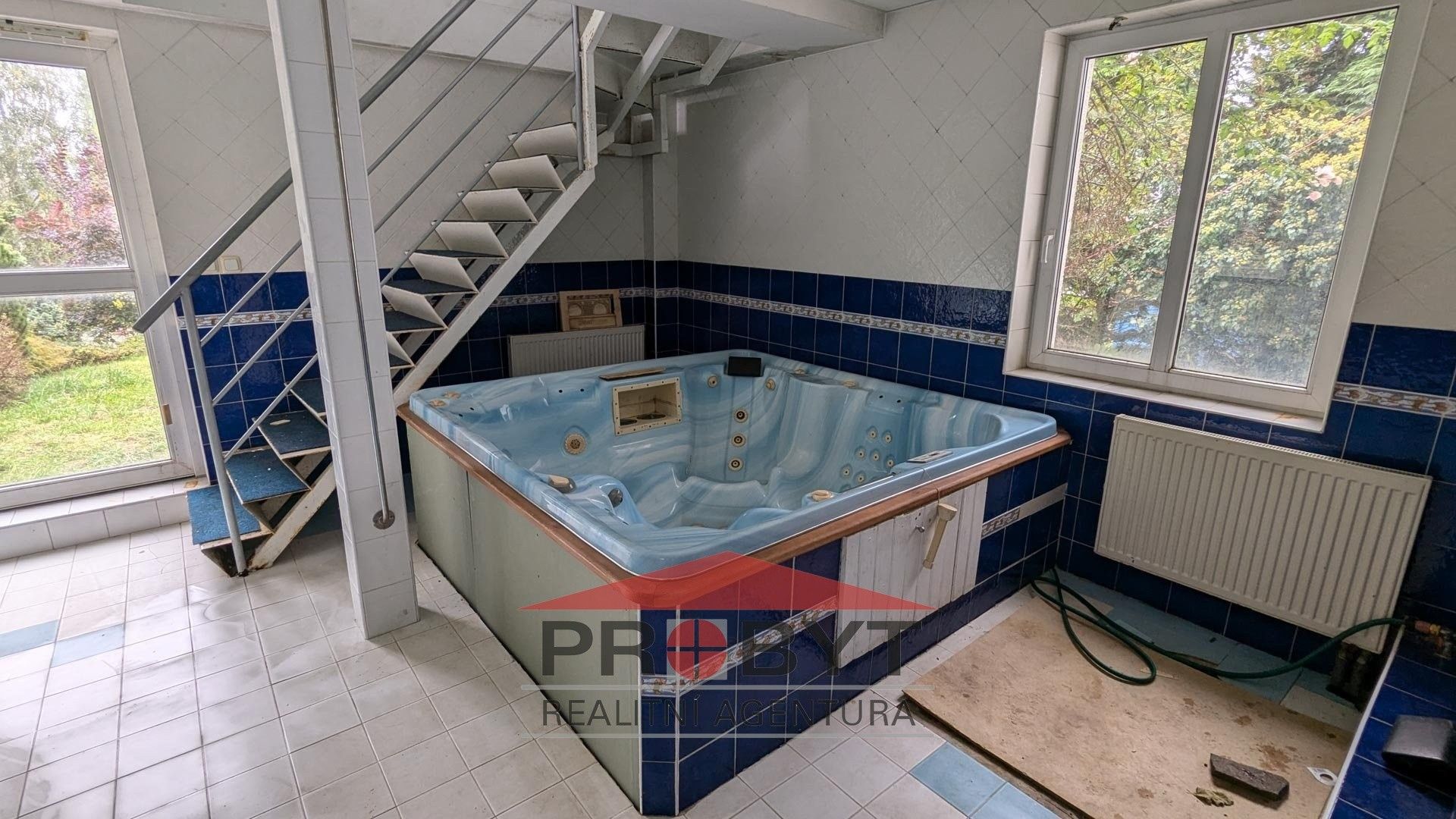 Prodej komerčního prostoru 1064 m² - foto 18