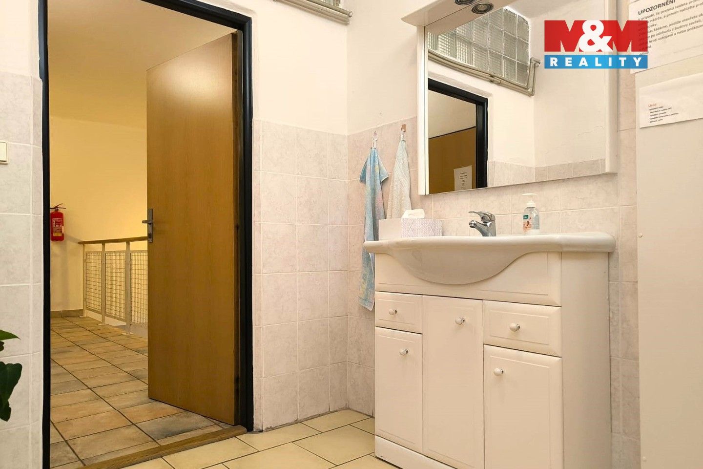 Pronájem komerčního prostoru 29 m² - foto 7