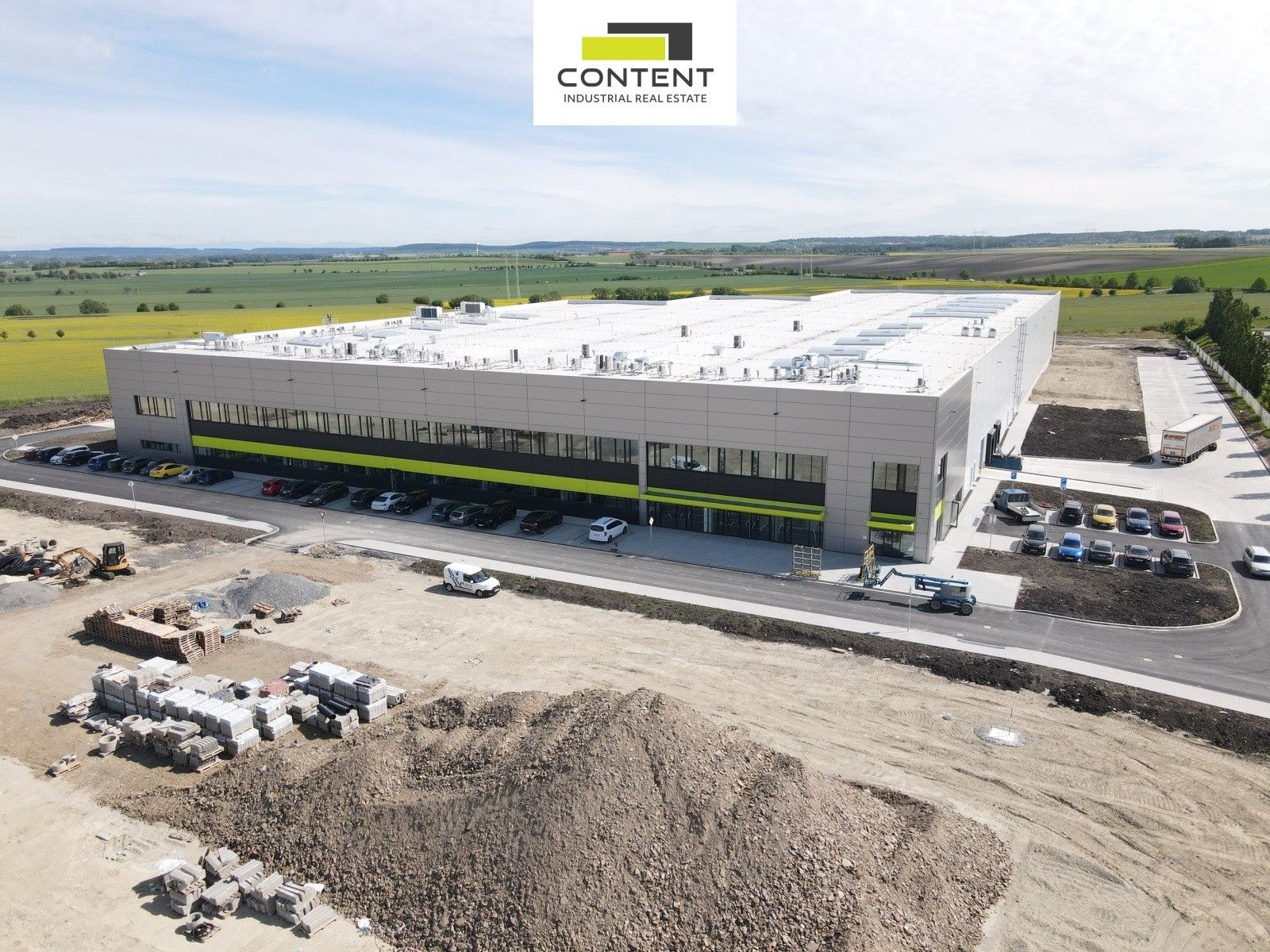 Pronájem komerčního prostoru 10241 m² - foto 9