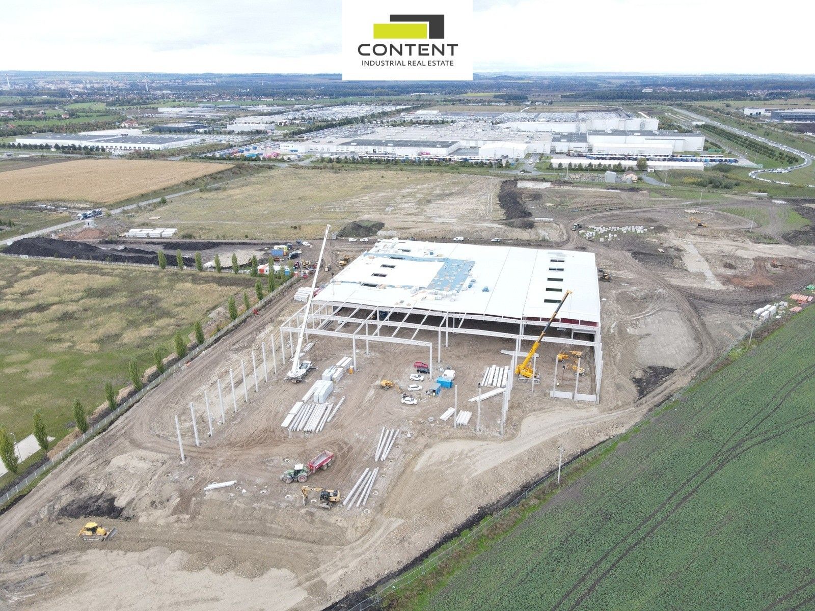 Pronájem komerčního prostoru 10241 m² - foto 11