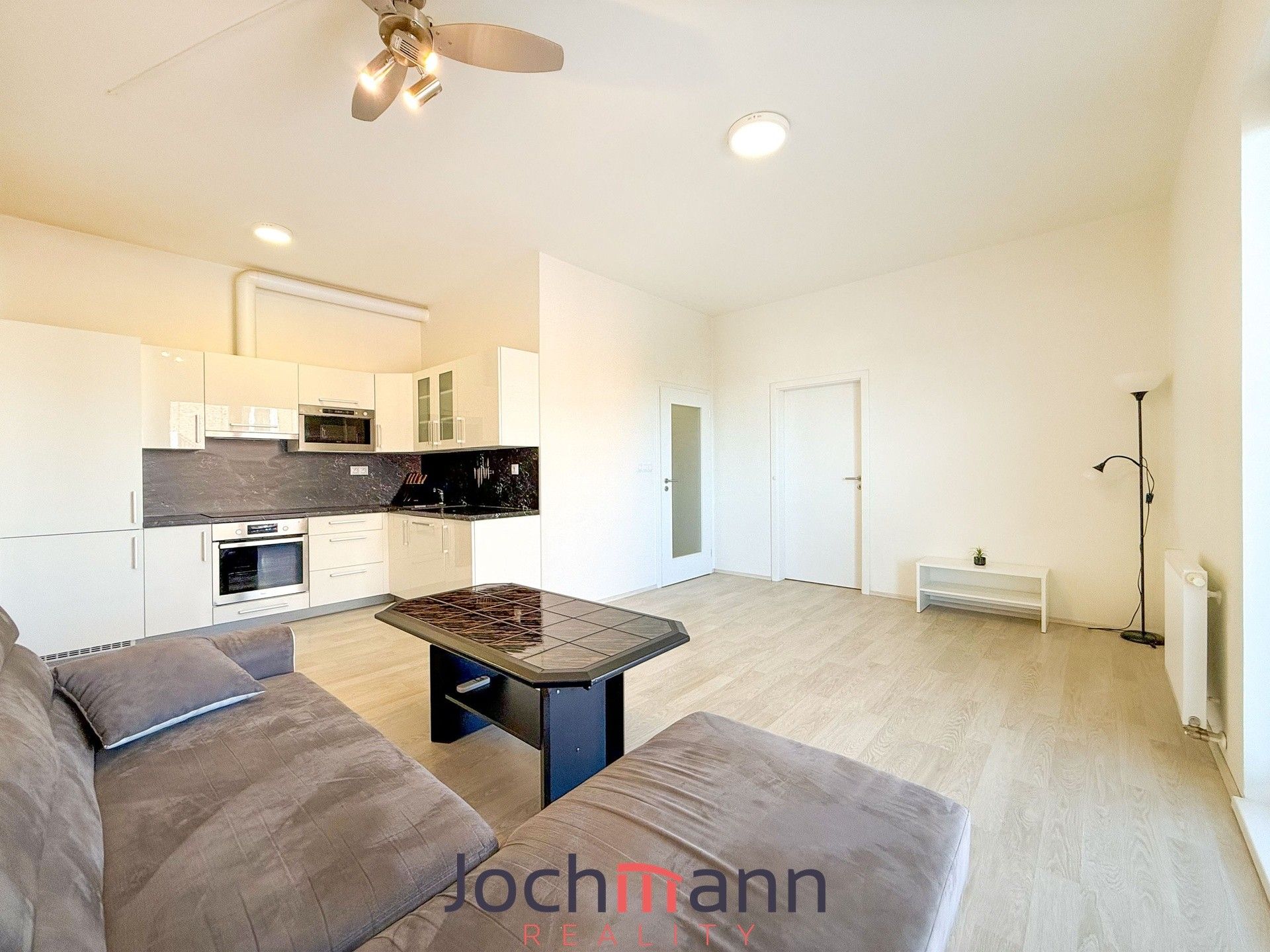 Pronájem bytu 2+kk 51 m² - foto 2
