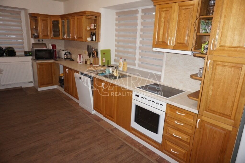 Prodej domu 140 m² - foto 1
