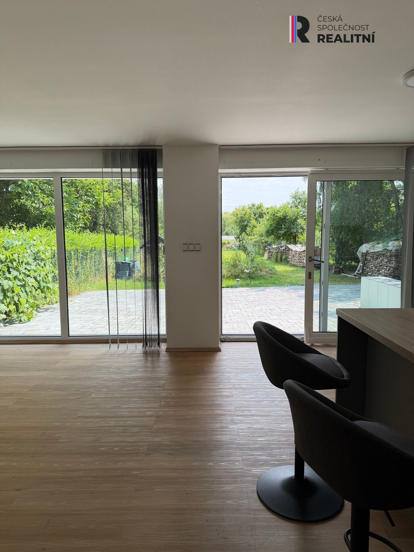 Pronájem bytu 1+kk 53 m² - foto 3