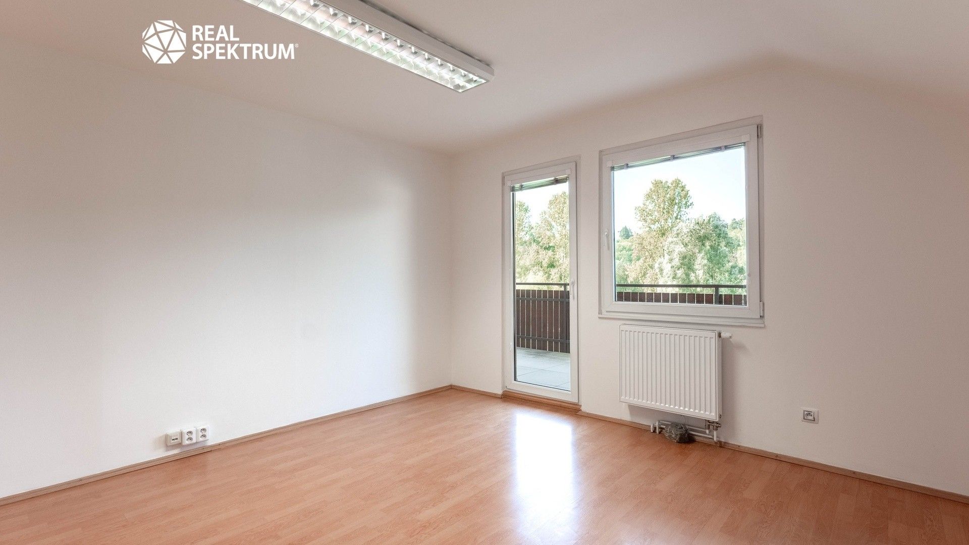 Prodej komerčního prostoru 378 m² - foto 14