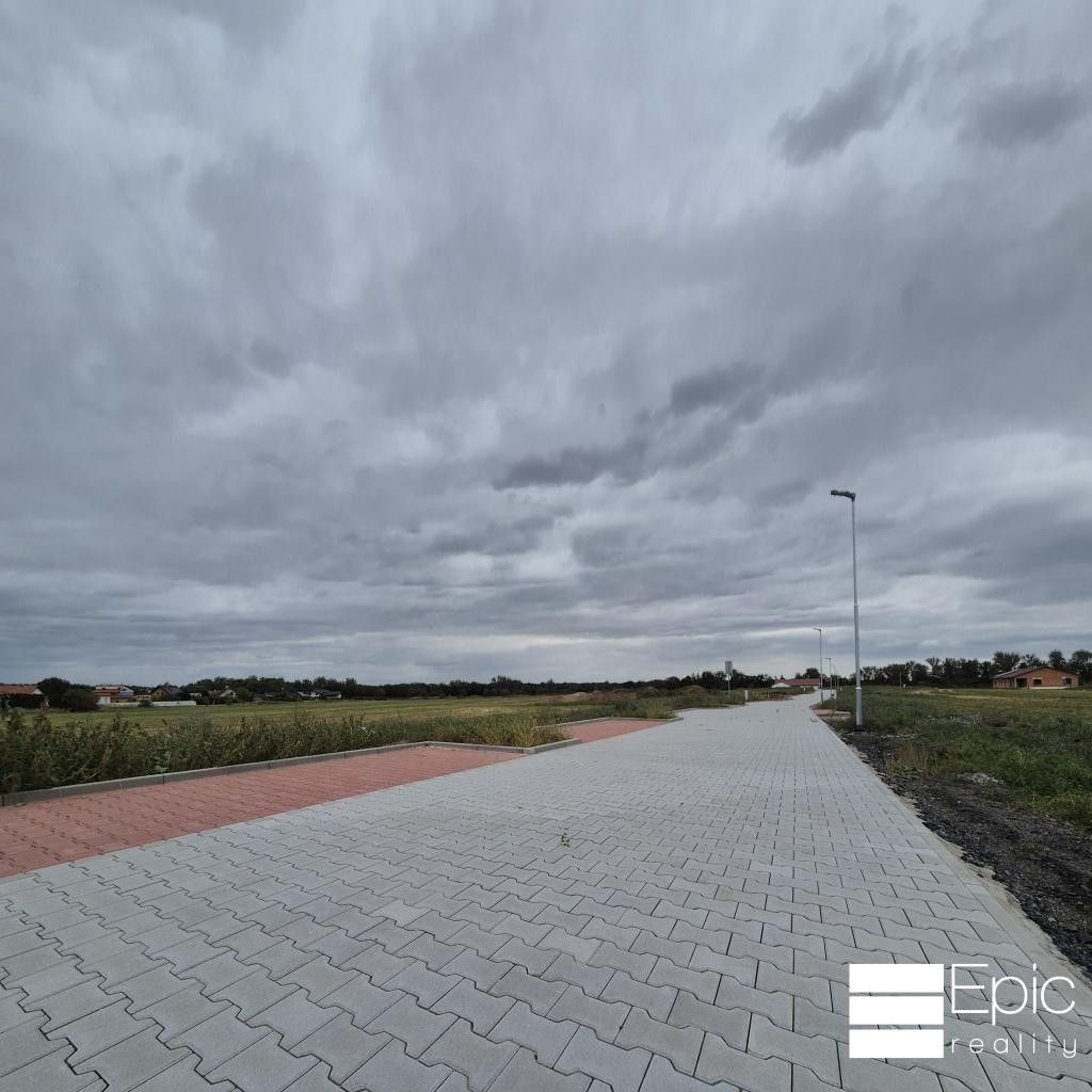 Prodej pozemku 778 m² - foto 9
