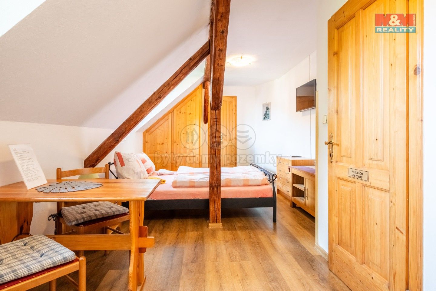 Prodej komerčního prostoru 400 m² - foto 5