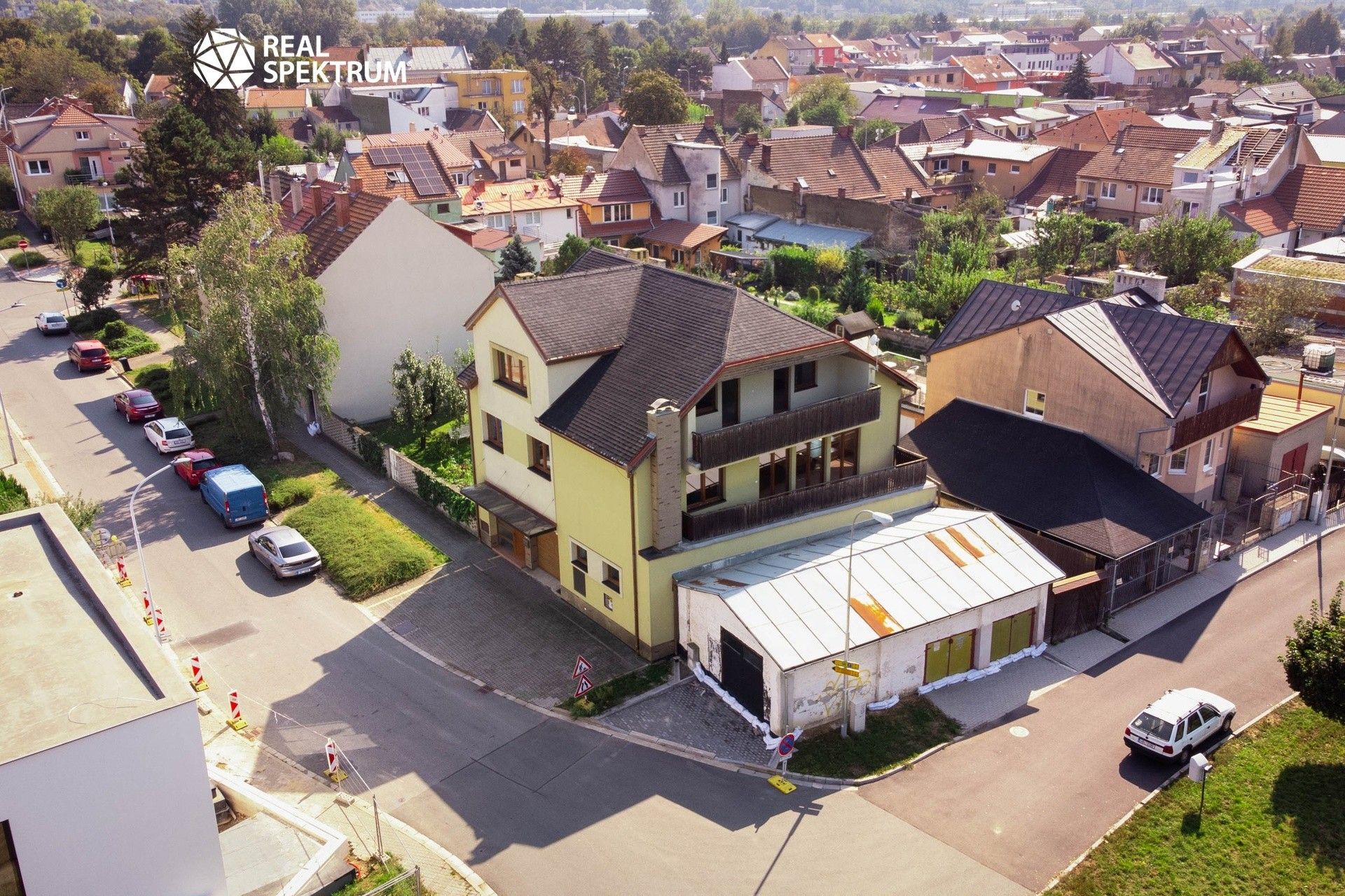 Prodej domu 352 m² - foto 4