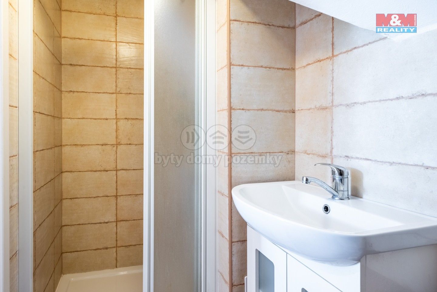 Prodej komerčního prostoru 400 m² - foto 18