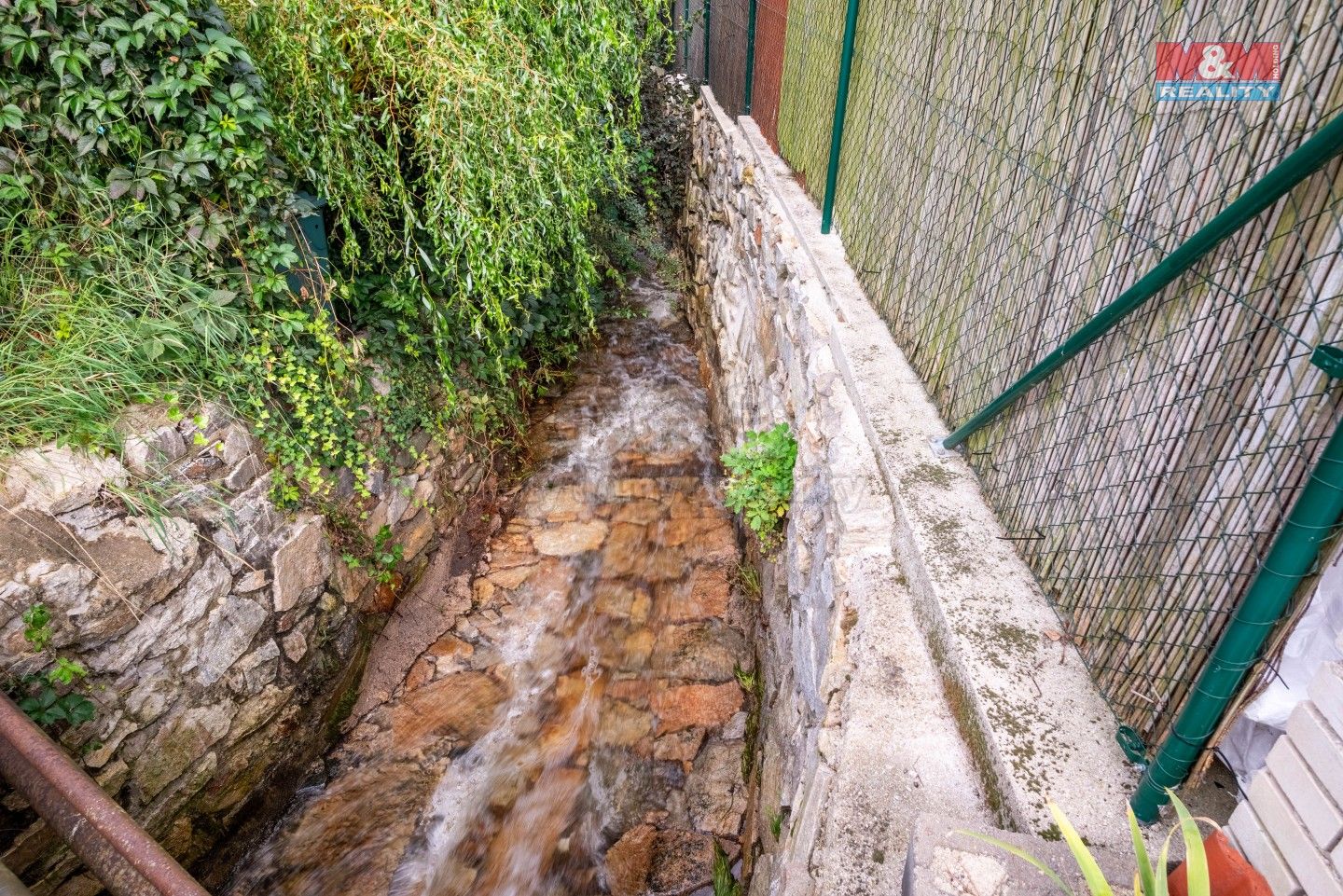 Prodej komerčního prostoru 400 m² - foto 33