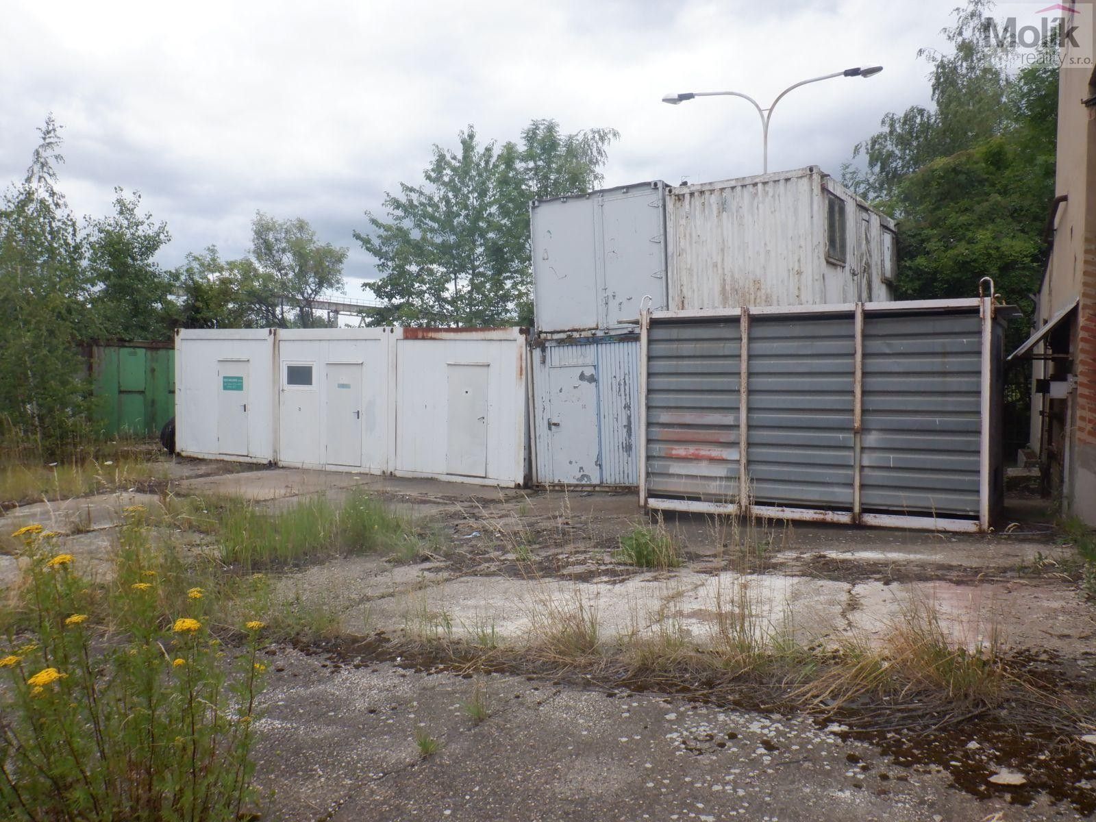 Pronájem komerčního prostoru 2500 m² - foto 21