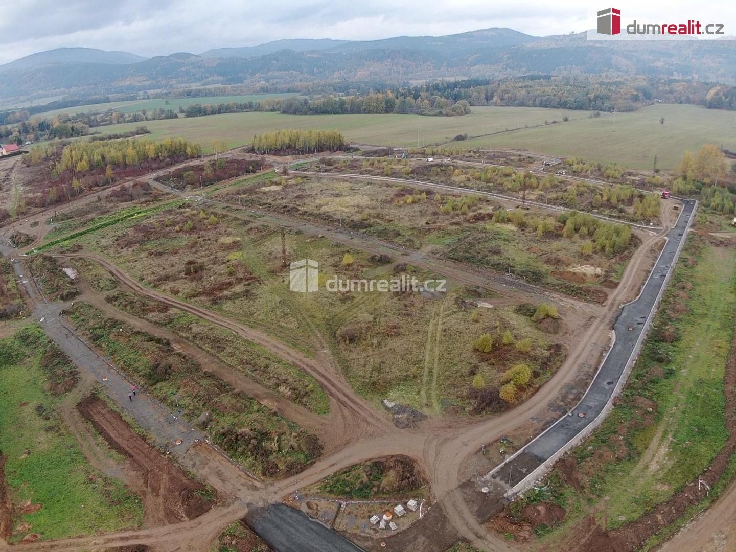 Prodej pozemku 1659 m² - foto 1