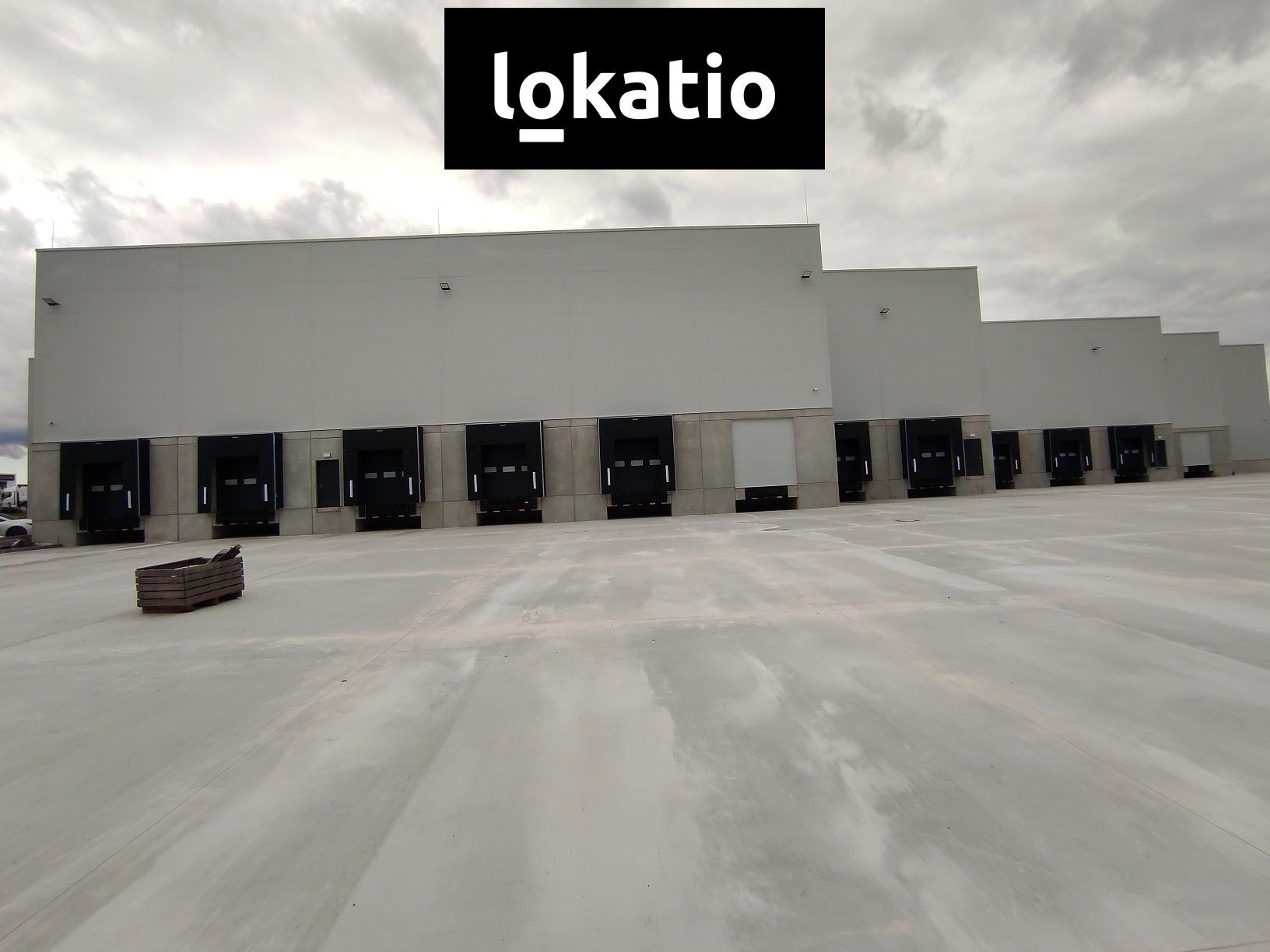 Pronájem komerčního prostoru 7420 m² - foto 8