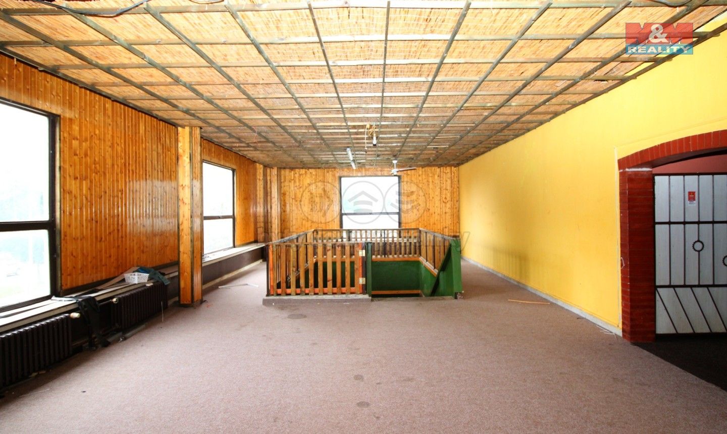 Pronájem komerčního prostoru 450 m² - foto 4