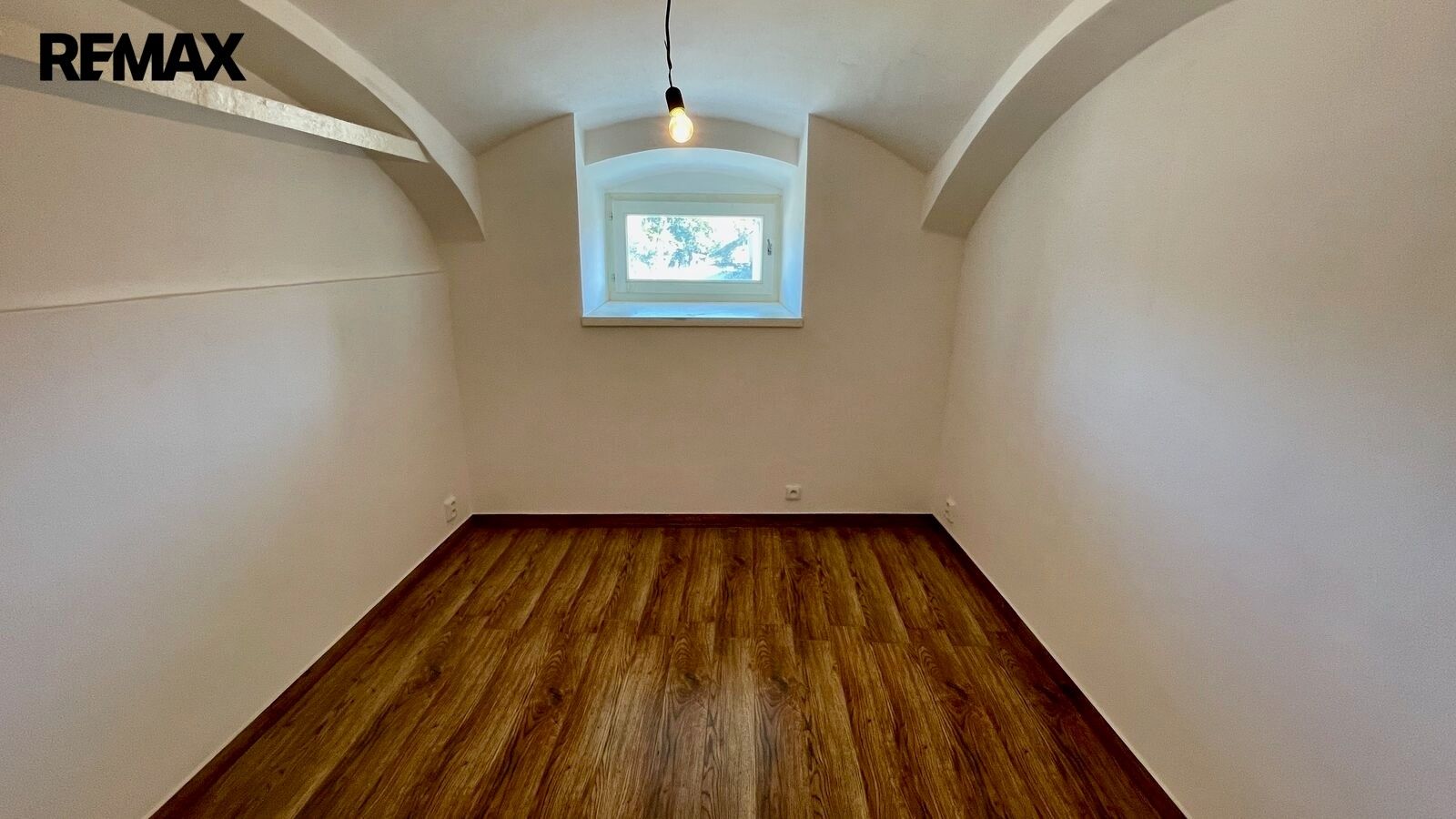 Pronájem bytu 3+kk 65 m² - foto 6