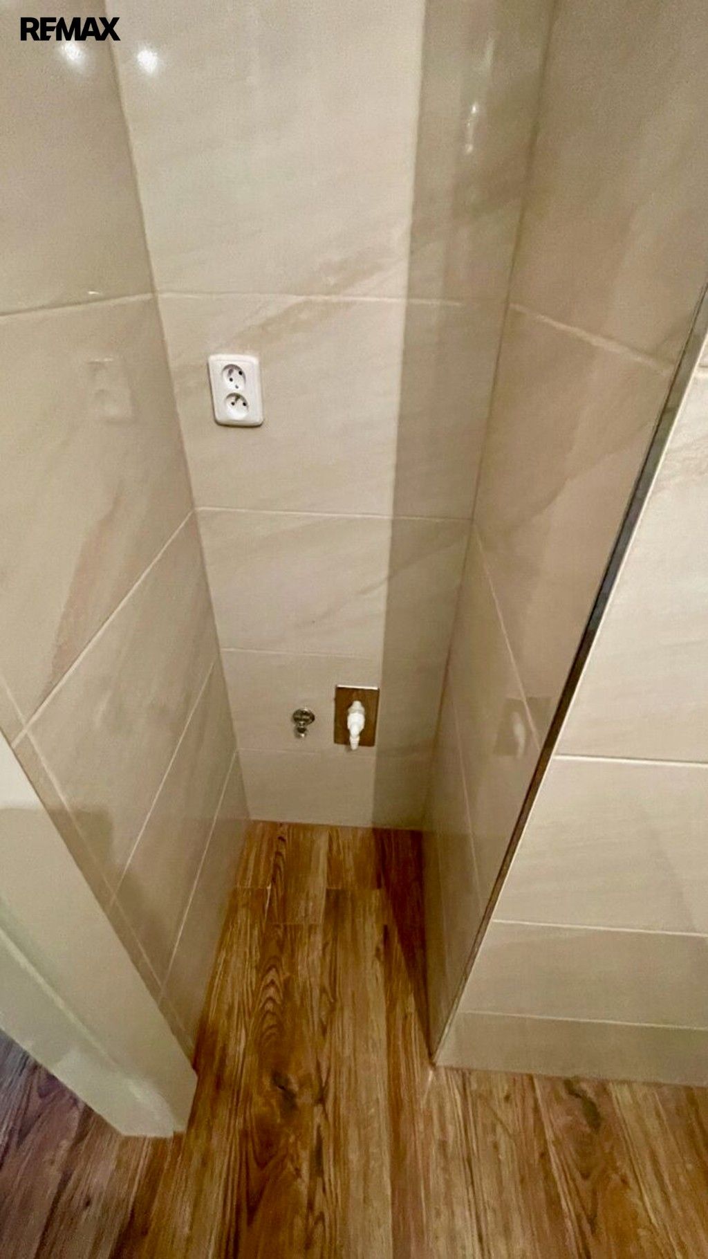 Pronájem bytu 3+kk 65 m² - foto 9