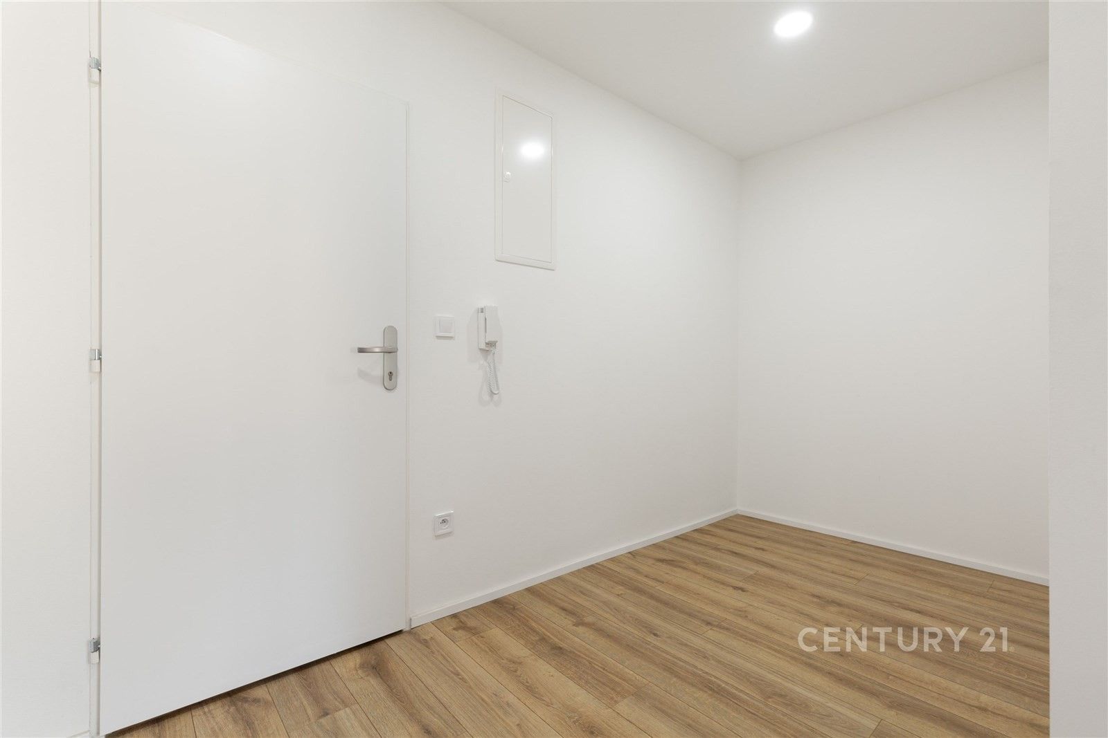 Pronájem bytu 2+kk 48 m² - foto 10