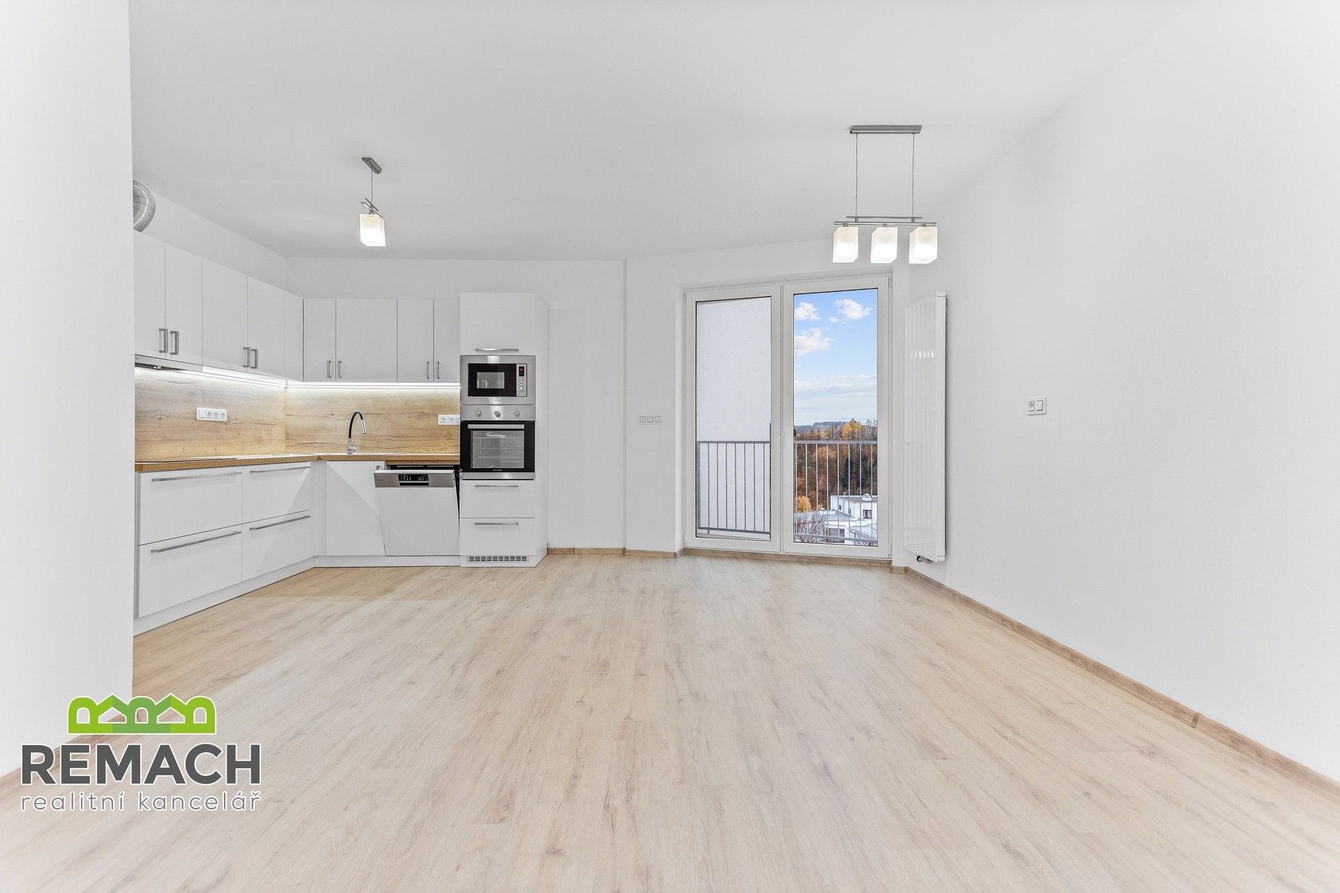 Pronájem bytu 2+kk 56 m² - foto 10