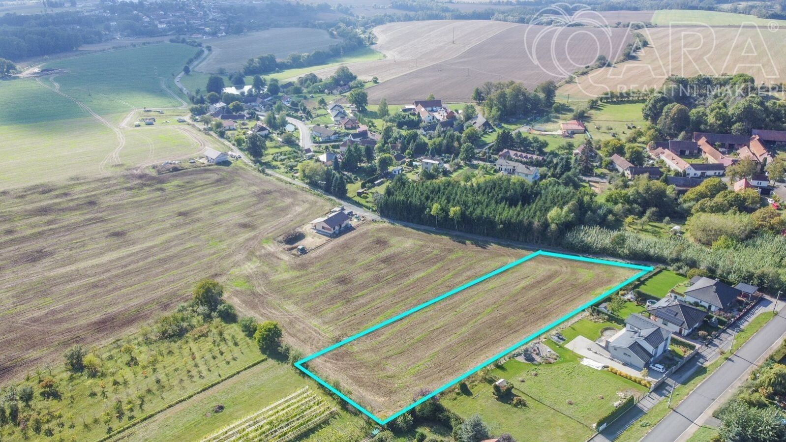 Prodej pozemku 5456 m² - foto 4