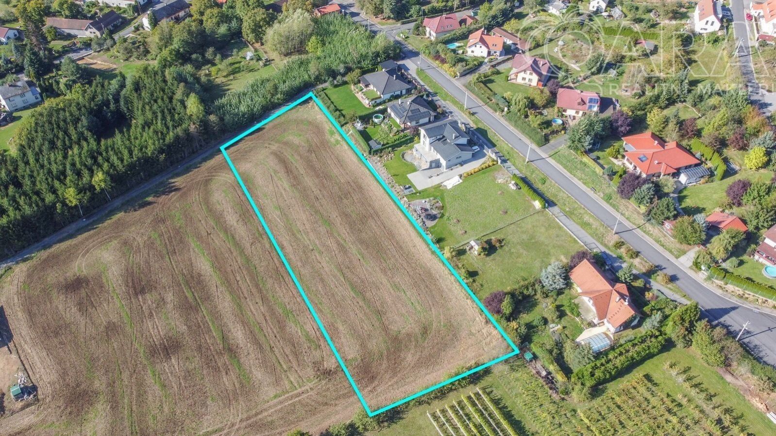 Prodej pozemku 5456 m² - foto 1