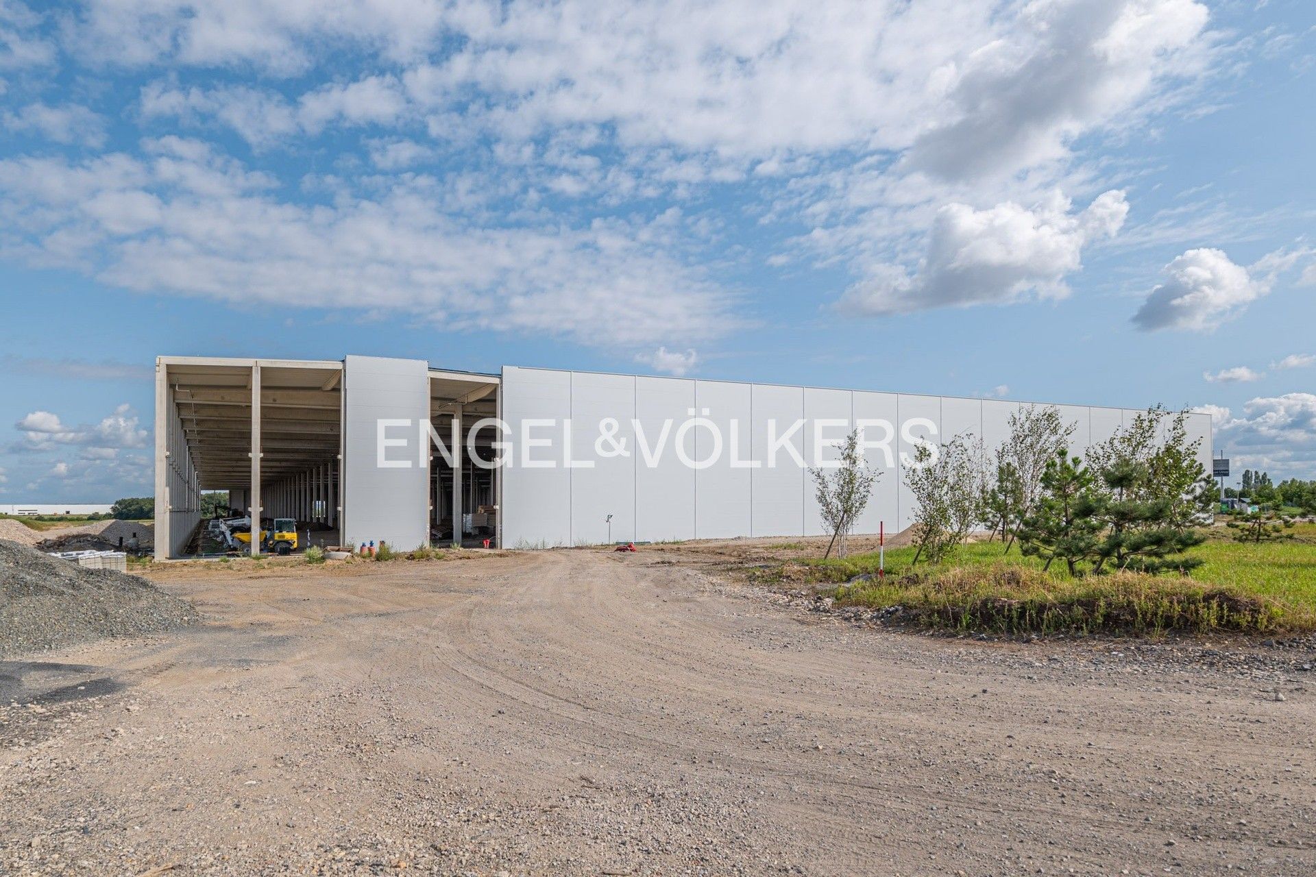 Pronájem komerčního prostoru 300000 m² - foto 4