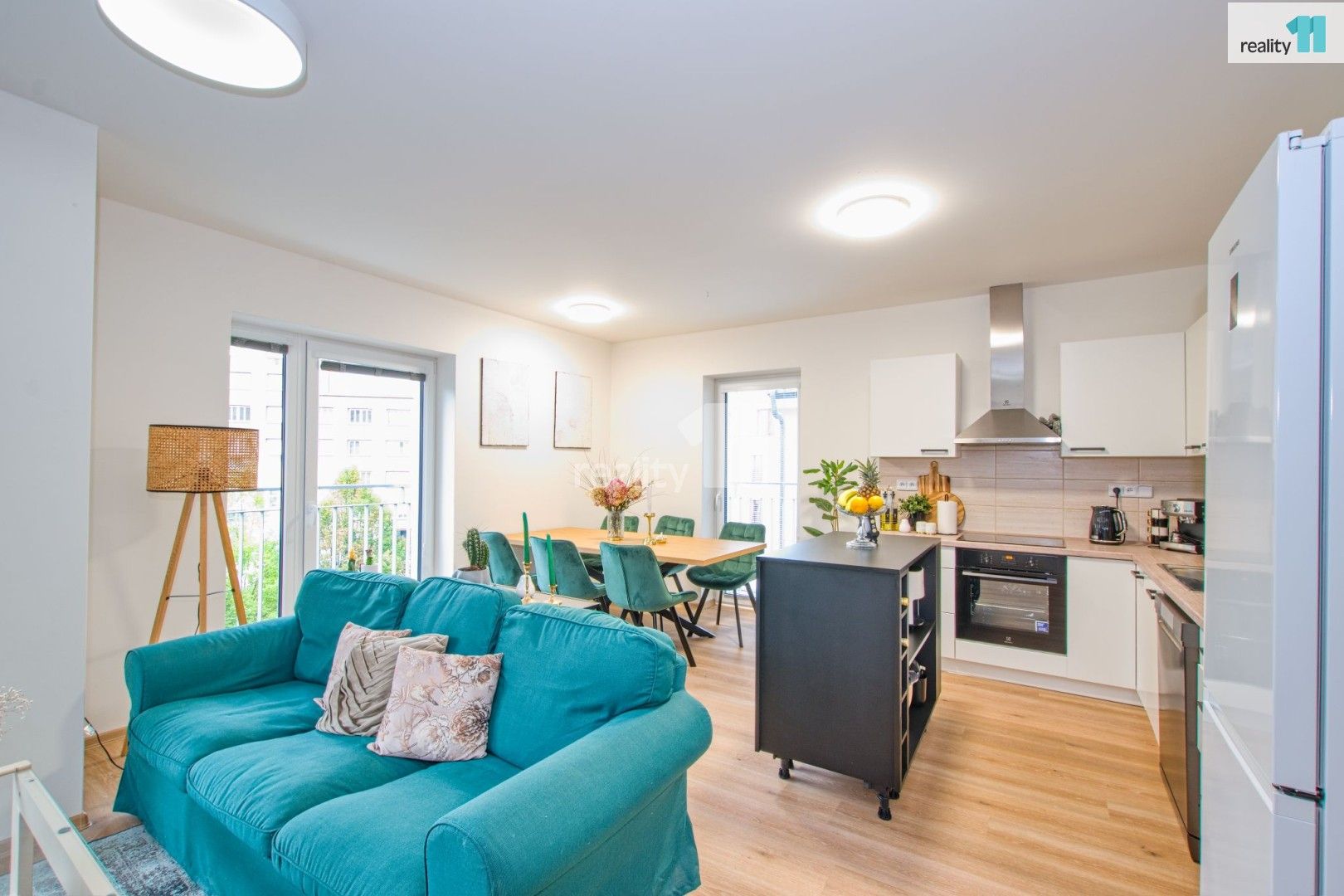 Pronájem bytu 3+kk 94 m² - foto 3