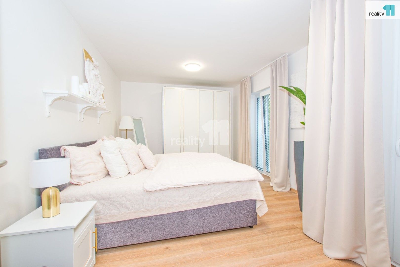 Pronájem bytu 3+kk 94 m² - foto 19
