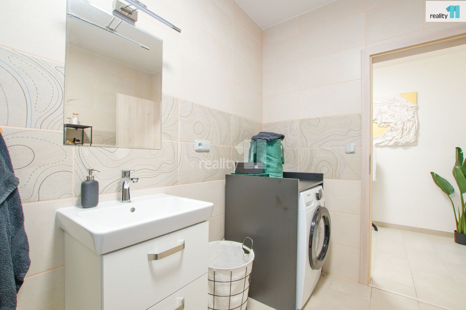 Pronájem bytu 3+kk 94 m² - foto 23