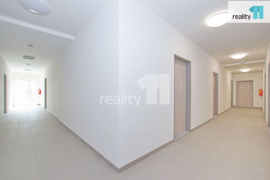 Pronájem bytu 3+kk 94 m² - foto 29