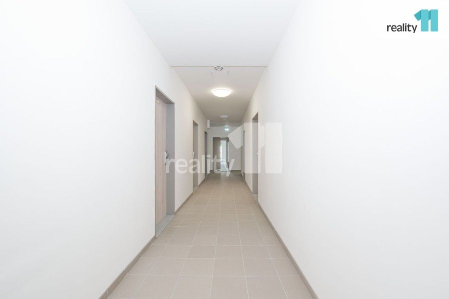 Pronájem bytu 3+kk 94 m² - foto 28