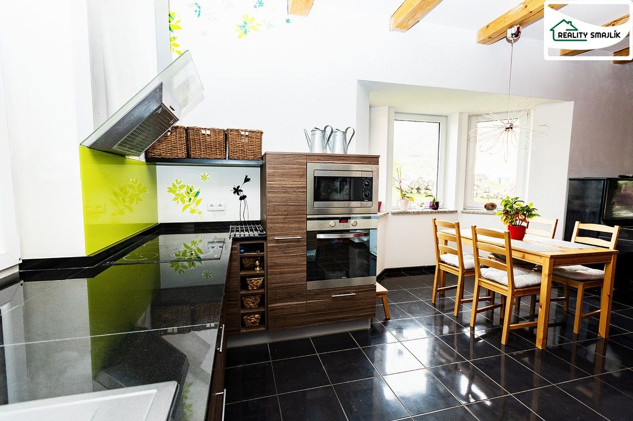Prodej domu 250 m² - foto 2