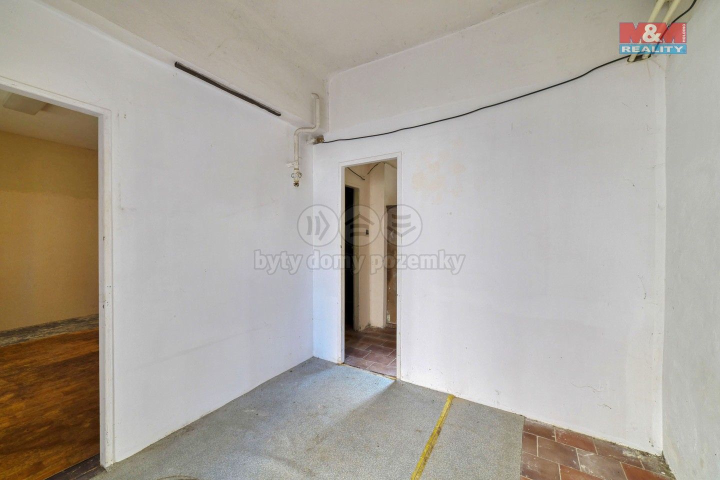 Prodej komerčního prostoru 143 m² - foto 4