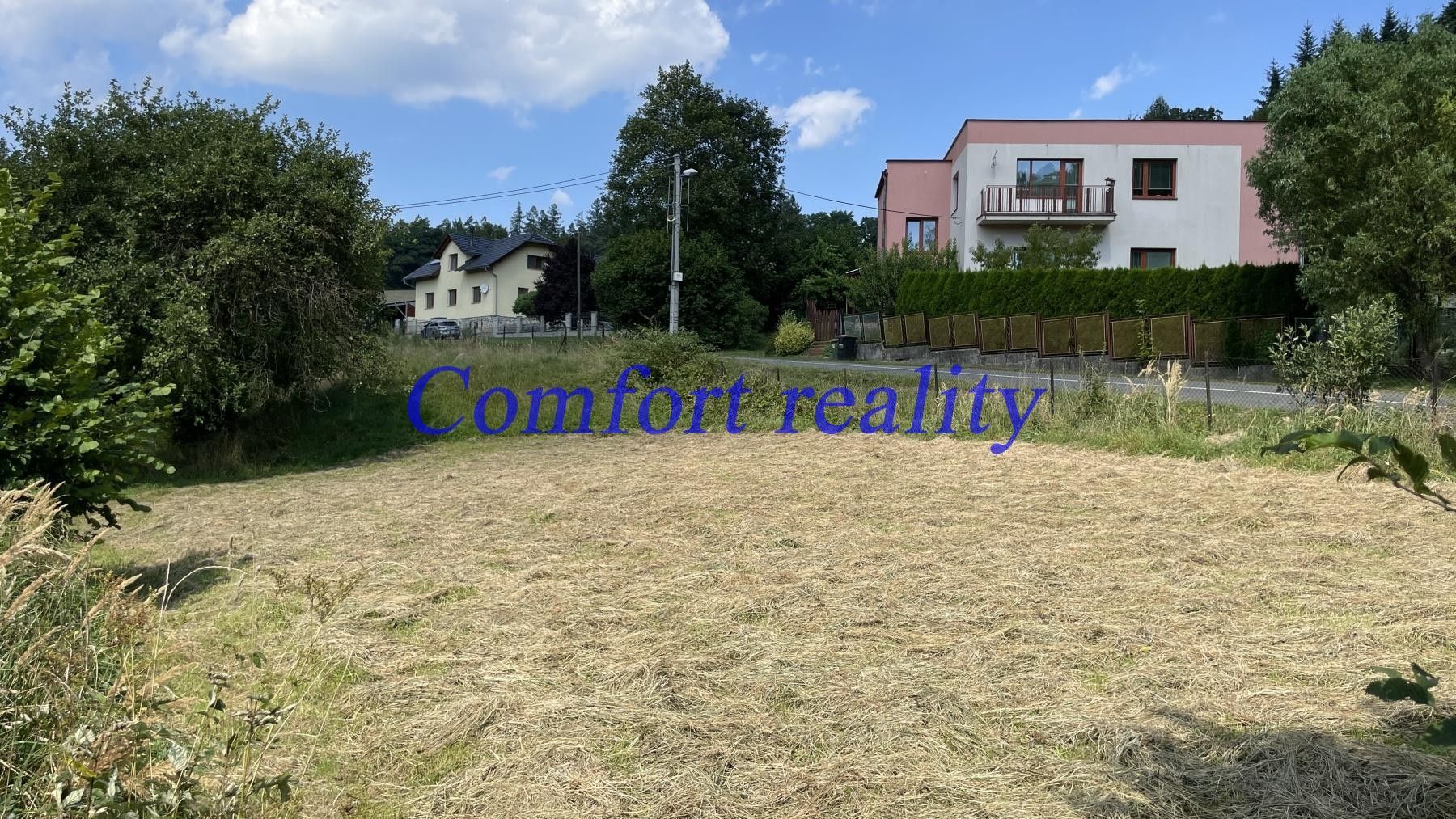 Prodej pozemku 2405 m² - foto 1